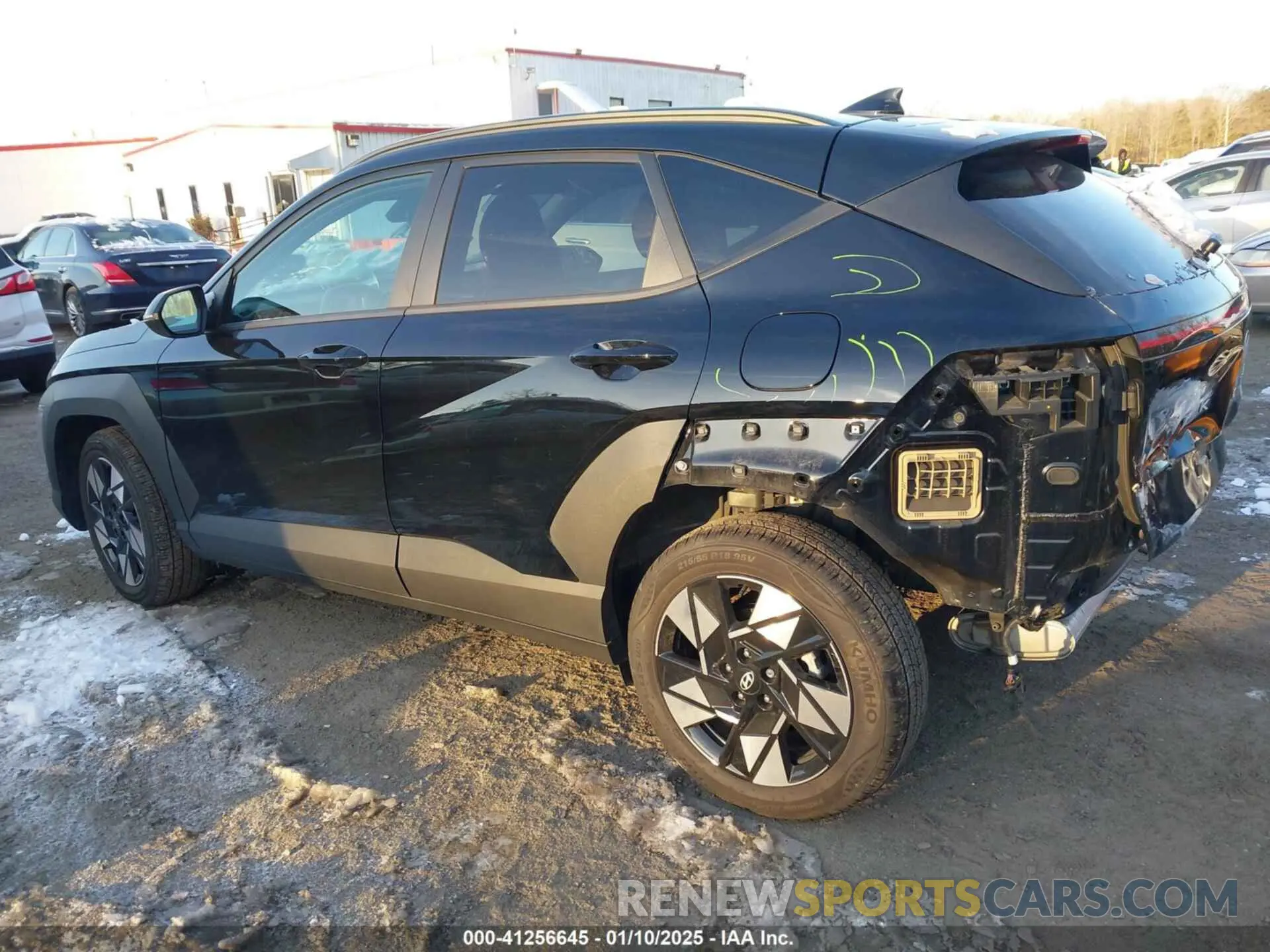 3 Фотография поврежденного автомобиля KM8HB3AB2RU065142 HYUNDAI KONA 2024