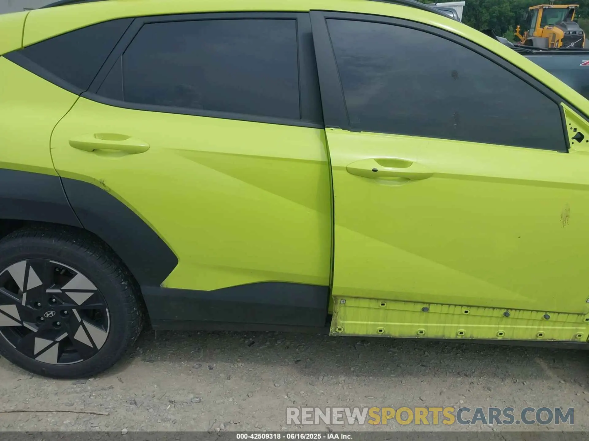 14 Фотография поврежденного автомобиля KM8HB3AB2RU073435 HYUNDAI KONA 2024