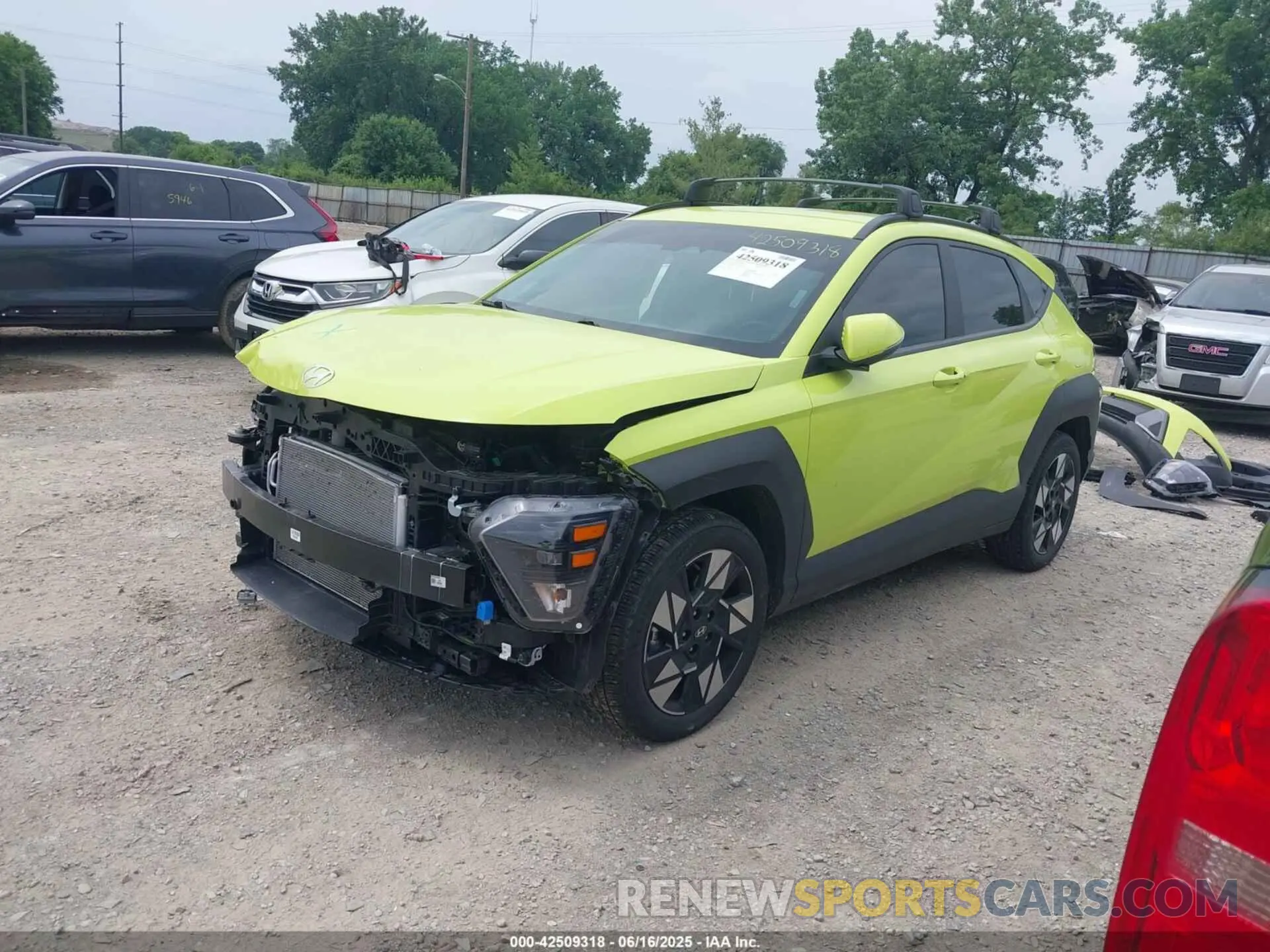 2 Фотография поврежденного автомобиля KM8HB3AB2RU073435 HYUNDAI KONA 2024