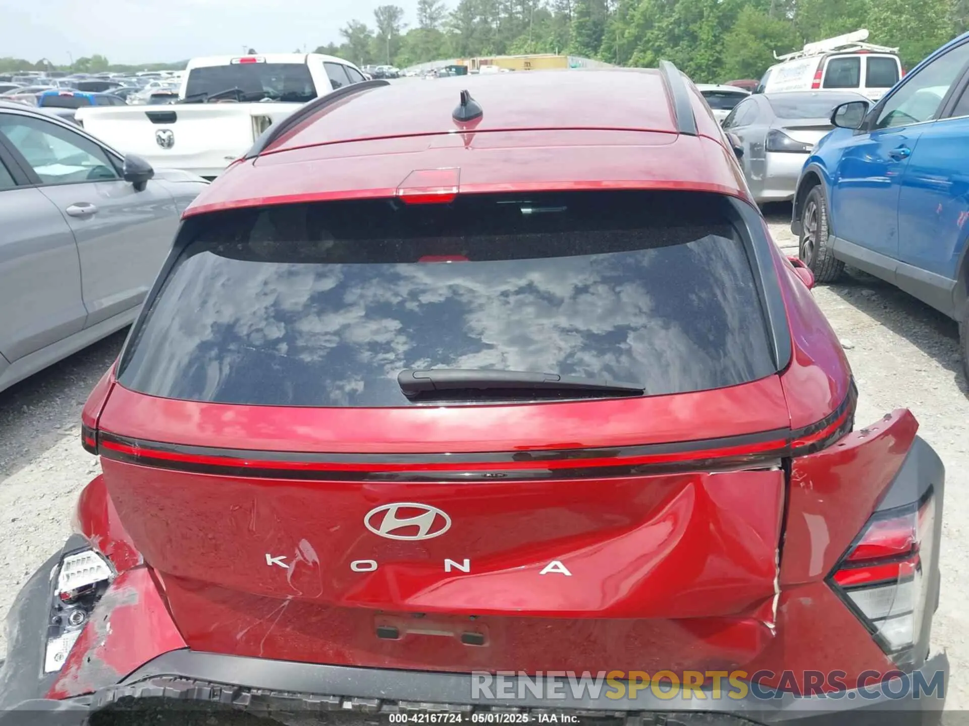 16 Photograph of a damaged car KM8HB3AB2RU080613 HYUNDAI KONA 2024