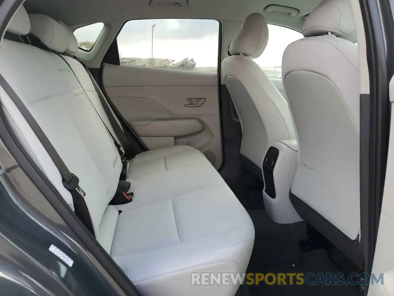 11 Photograph of a damaged car KM8HB3AB2RU095418 HYUNDAI KONA 2024