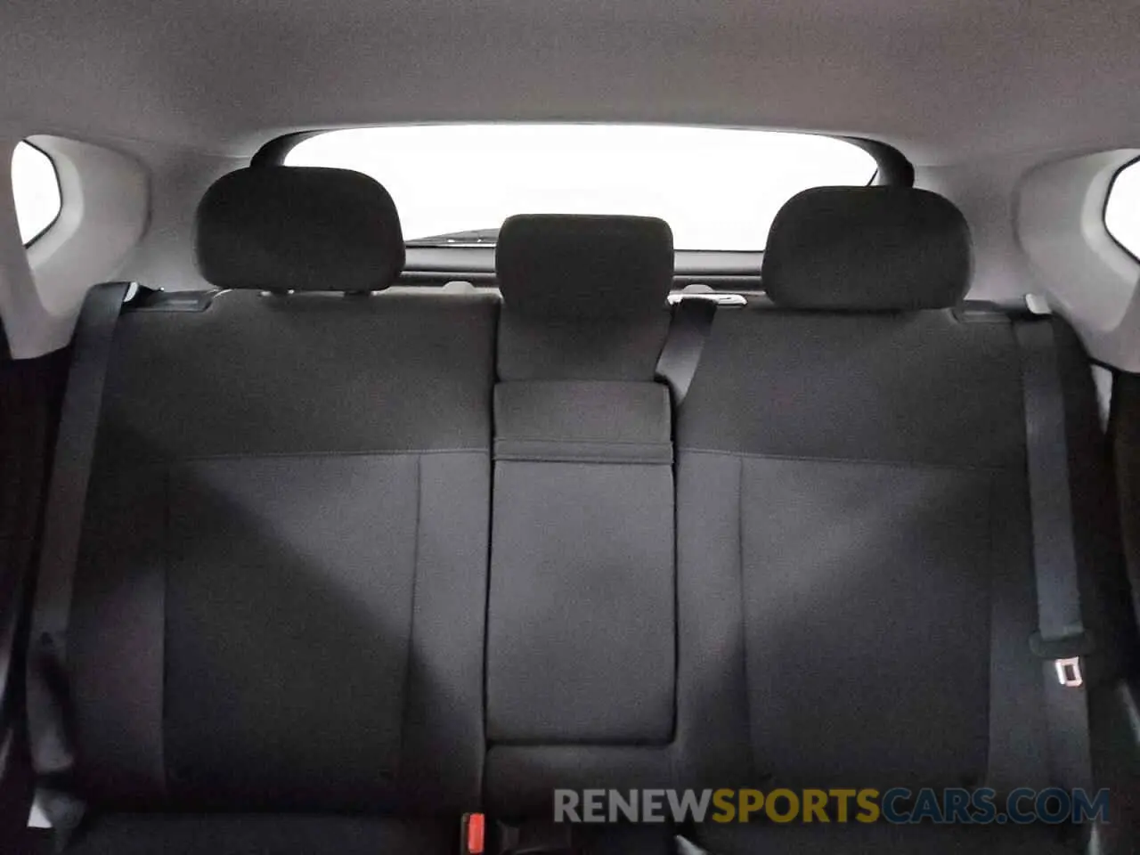 10 Photograph of a damaged car KM8HB3AB2RU165340 HYUNDAI KONA 2024