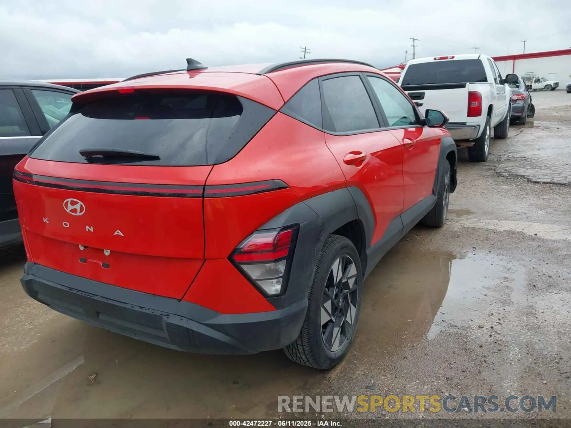 4 Photograph of a damaged car KM8HB3AB6RU170685 HYUNDAI KONA 2024