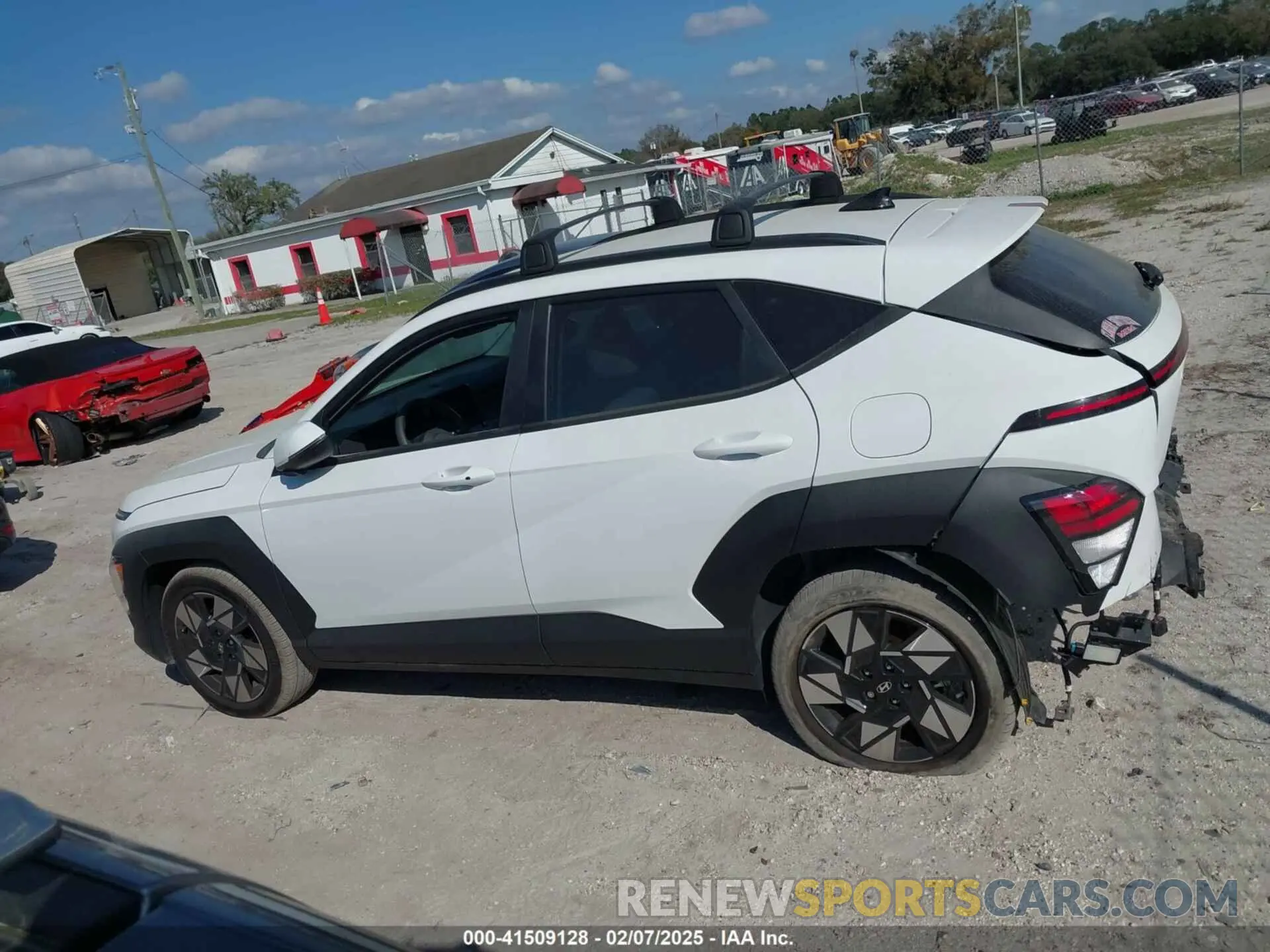 14 Фотография поврежденного автомобиля KM8HB3AB7RU183204 HYUNDAI KONA 2024