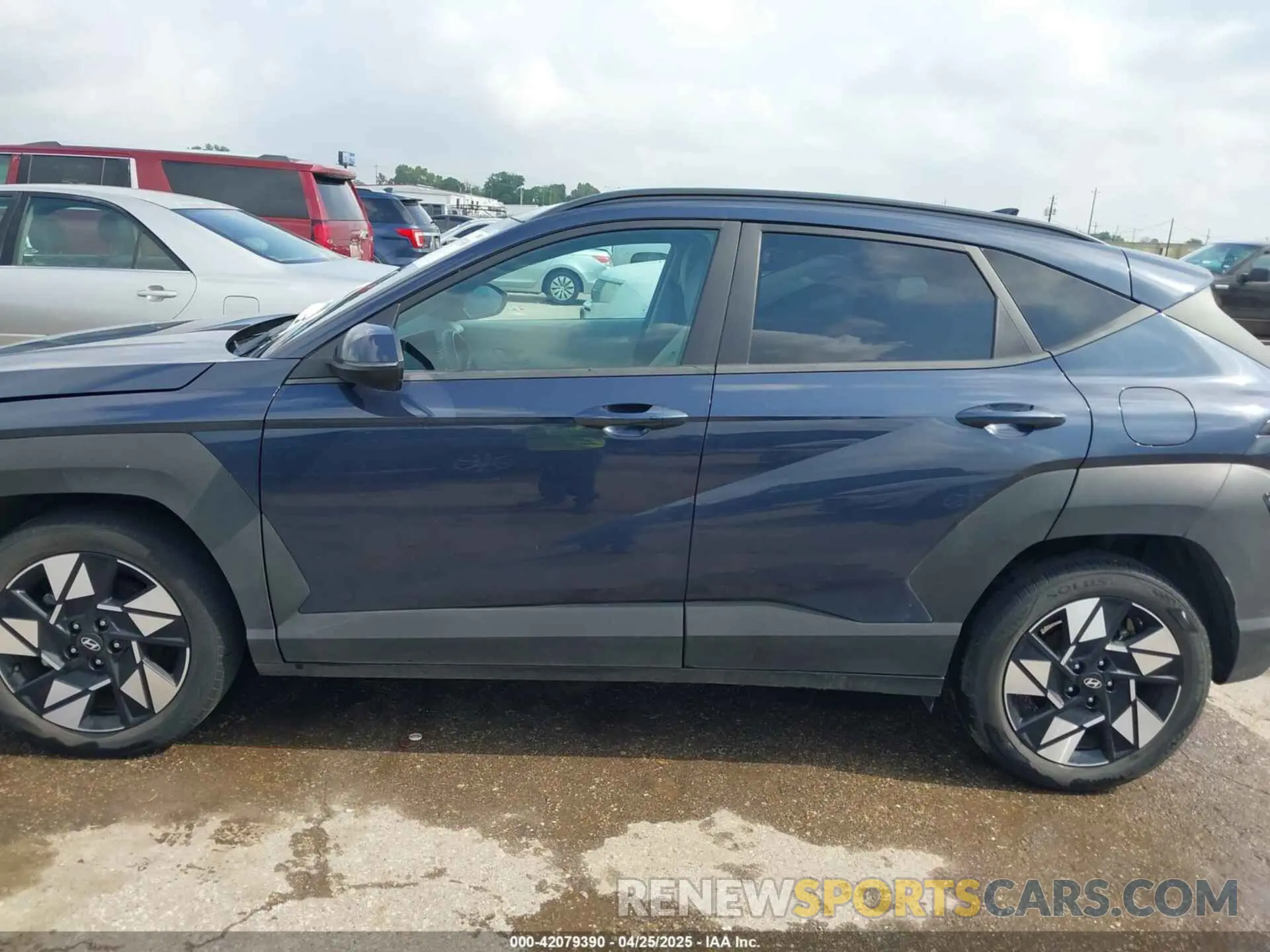13 Фотография поврежденного автомобиля KM8HB3AB9RU086862 HYUNDAI KONA 2024