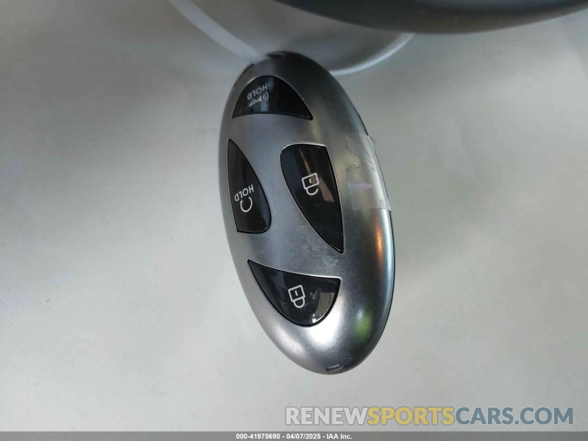 11 Фотография поврежденного автомобиля KM8HB3AB9RU117284 HYUNDAI KONA 2024
