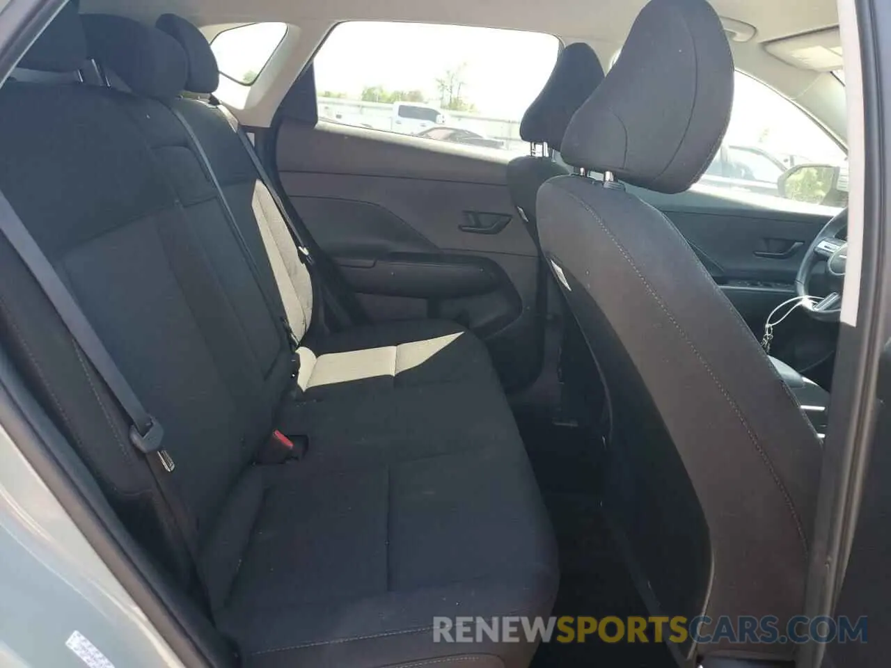 11 Photograph of a damaged car KM8HB3AB9RU181826 HYUNDAI KONA 2024