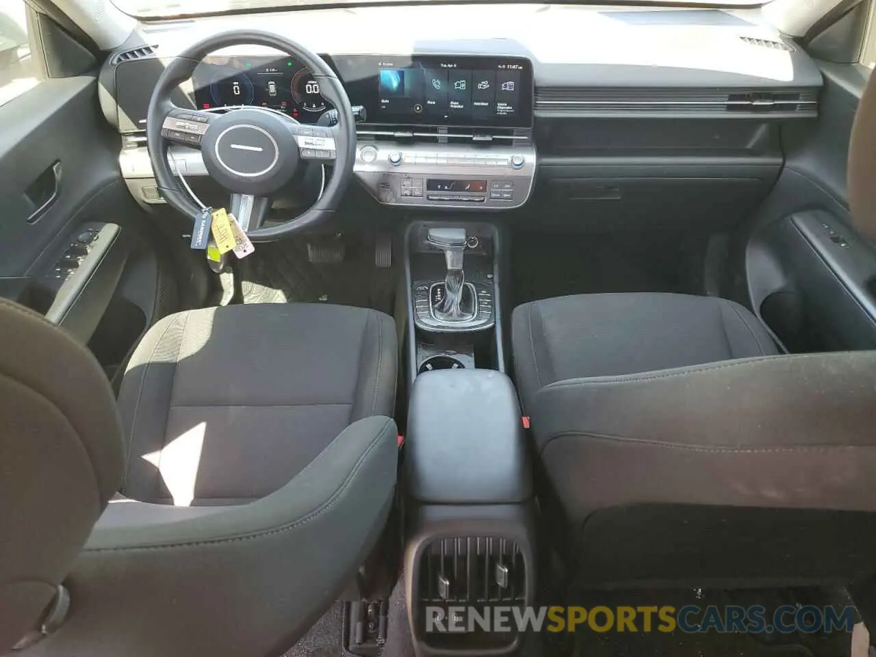 8 Photograph of a damaged car KM8HB3ABXRU056625 HYUNDAI KONA 2024