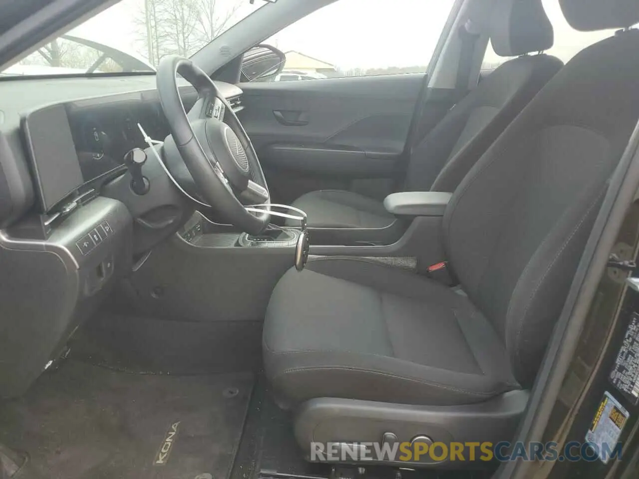 7 Photograph of a damaged car KM8HBCAB0RU083557 HYUNDAI KONA 2024