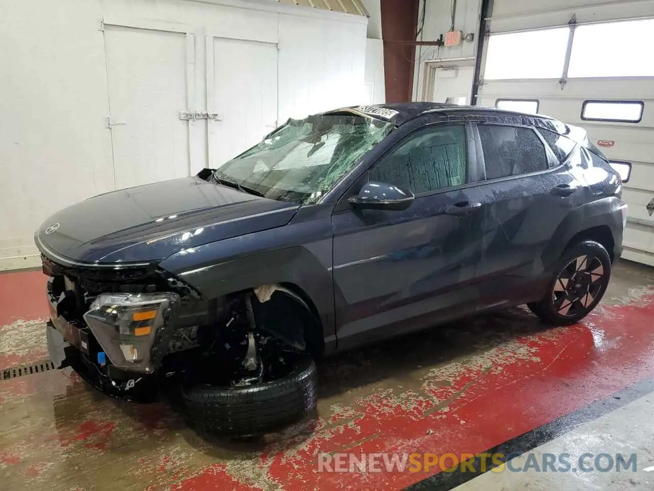 1 Фотография поврежденного автомобиля KM8HBCAB1RU122107 HYUNDAI KONA 2024
