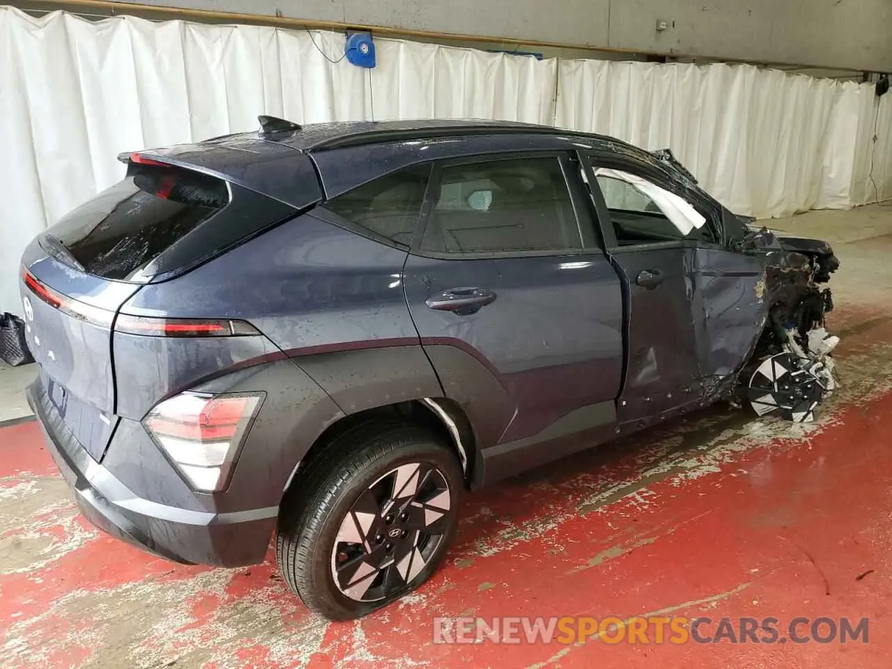 3 Фотография поврежденного автомобиля KM8HBCAB1RU122107 HYUNDAI KONA 2024