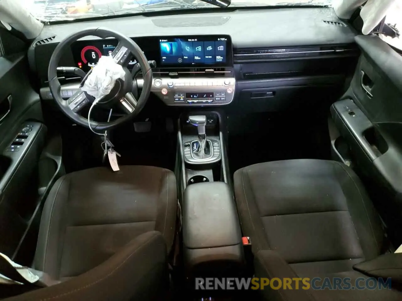 8 Фотография поврежденного автомобиля KM8HBCAB1RU122107 HYUNDAI KONA 2024