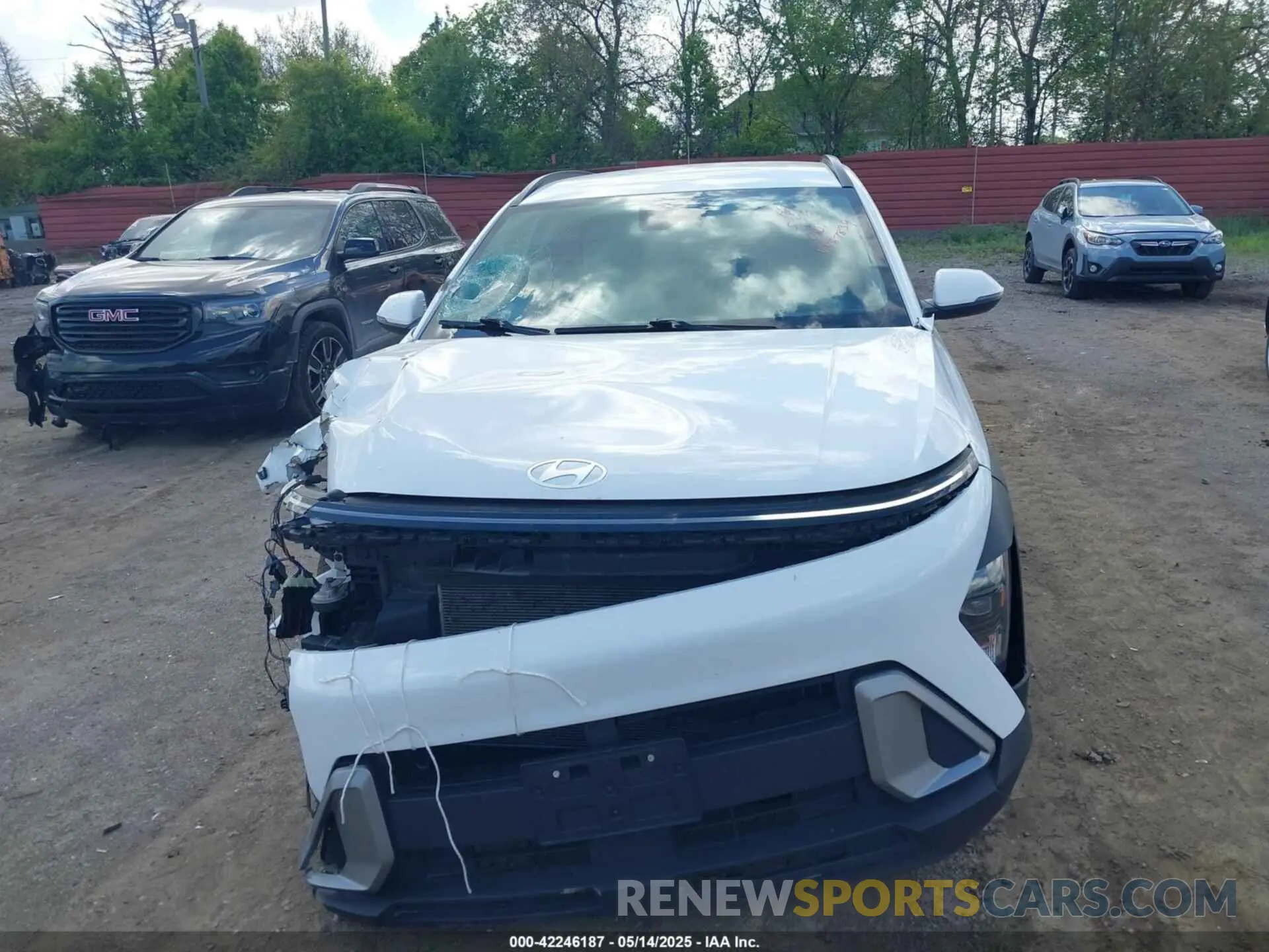 12 Фотография поврежденного автомобиля KM8HBCAB2RU077839 HYUNDAI KONA 2024