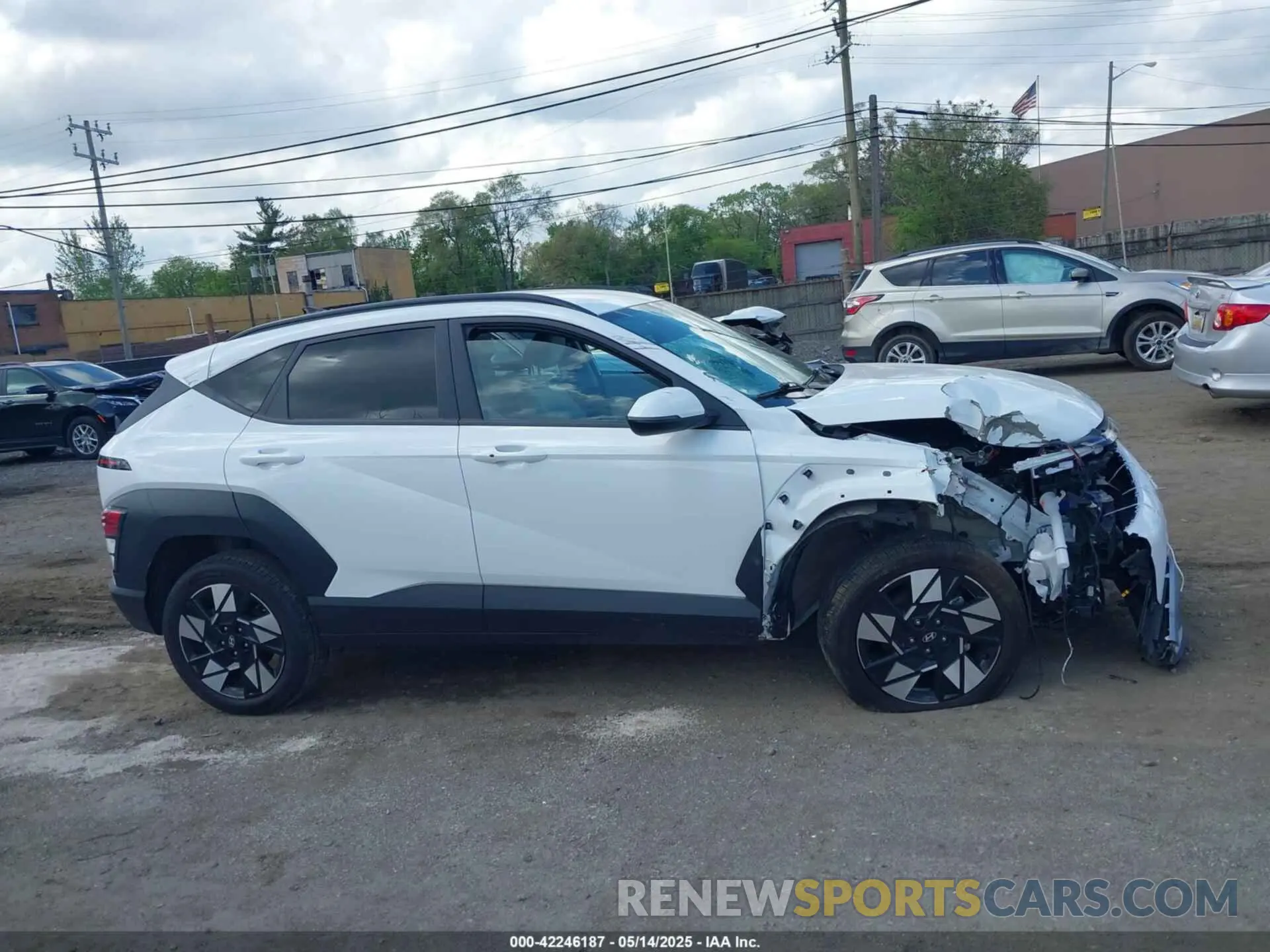 13 Фотография поврежденного автомобиля KM8HBCAB2RU077839 HYUNDAI KONA 2024