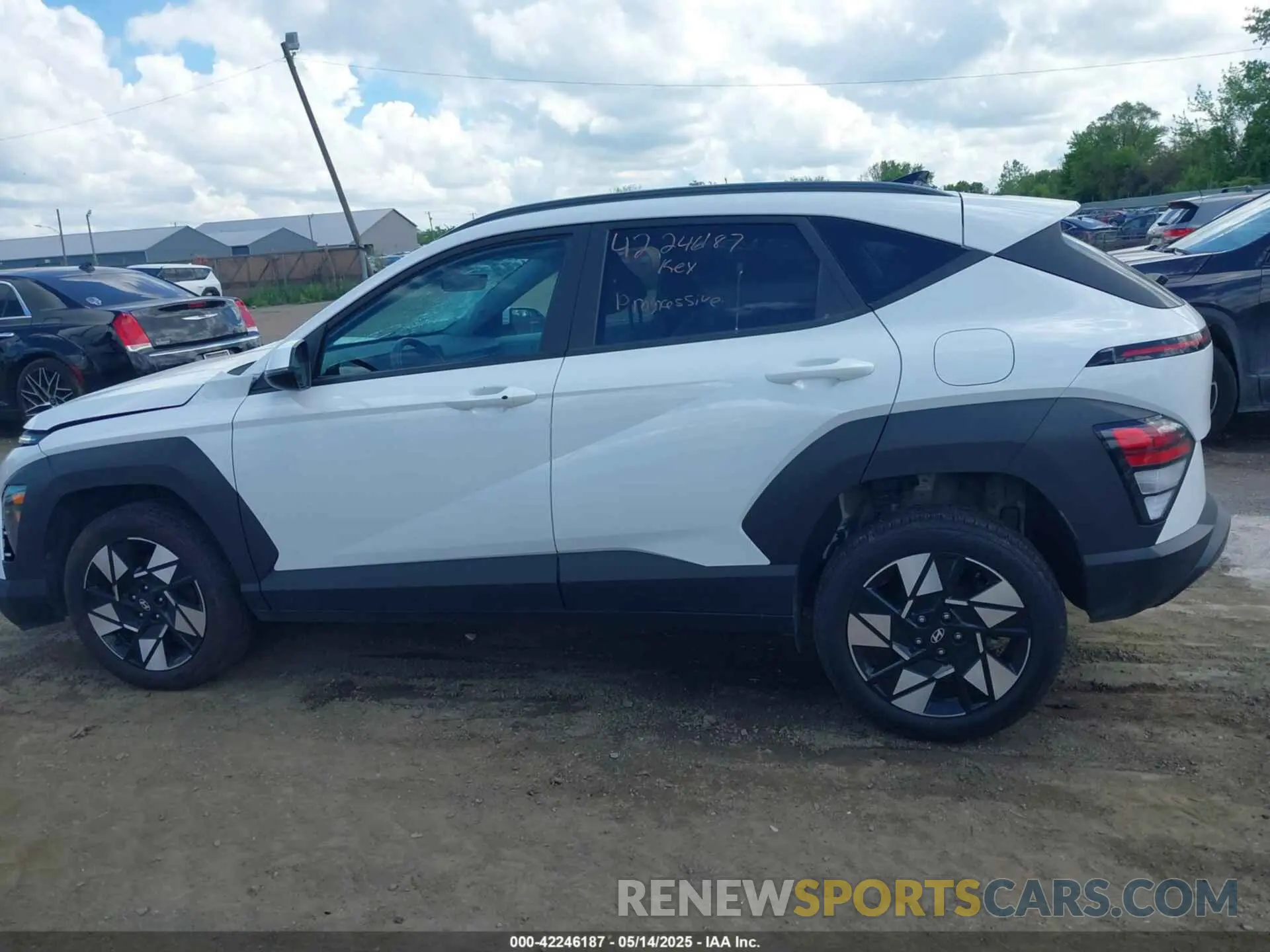 14 Фотография поврежденного автомобиля KM8HBCAB2RU077839 HYUNDAI KONA 2024