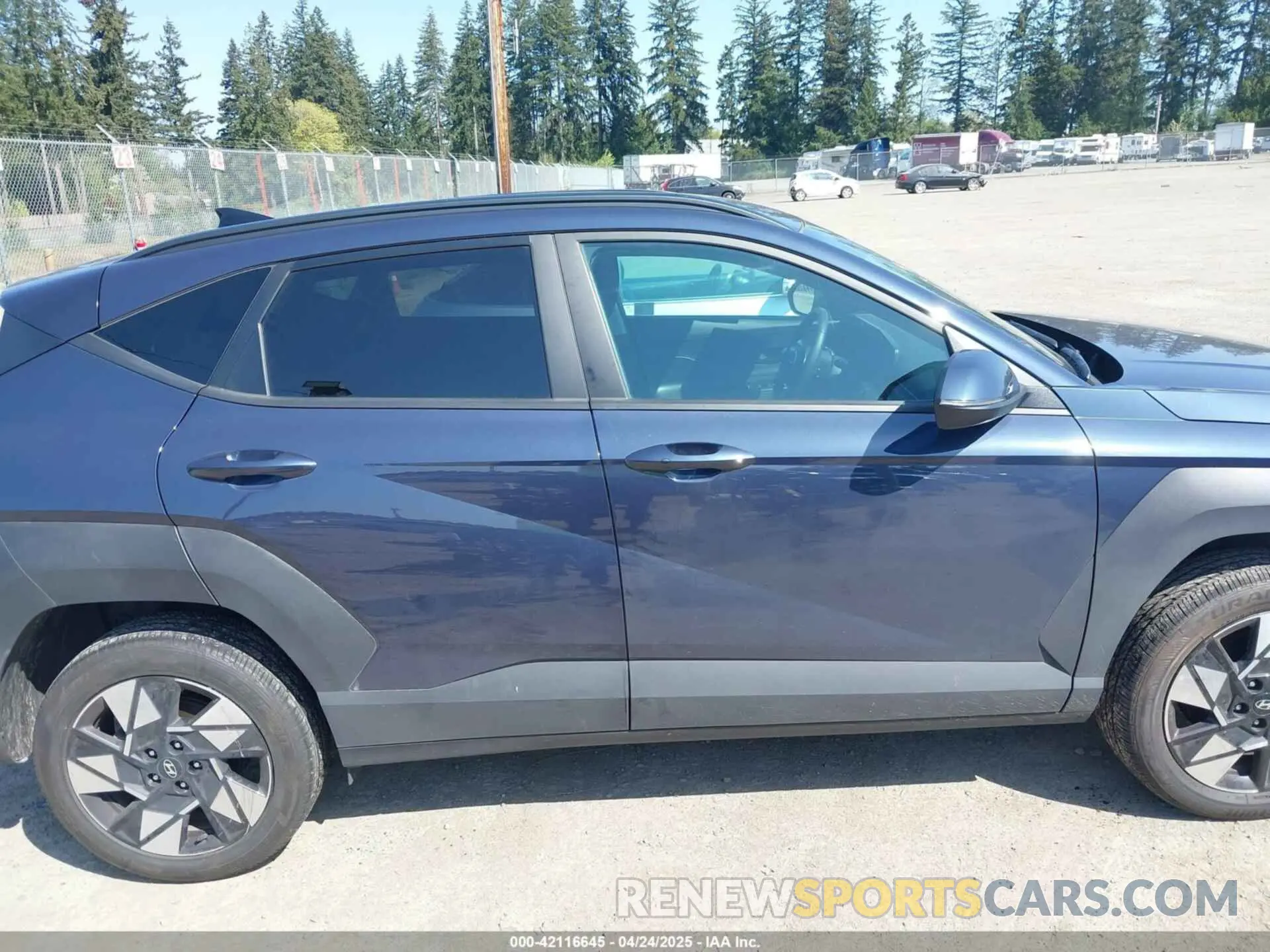 14 Photograph of a damaged car KM8HBCAB2RU133634 HYUNDAI KONA 2024