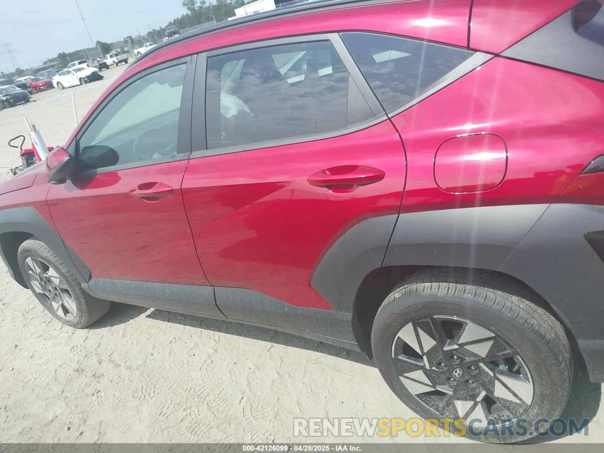 14 Фотография поврежденного автомобиля KM8HBCAB3RU106748 HYUNDAI KONA 2024
