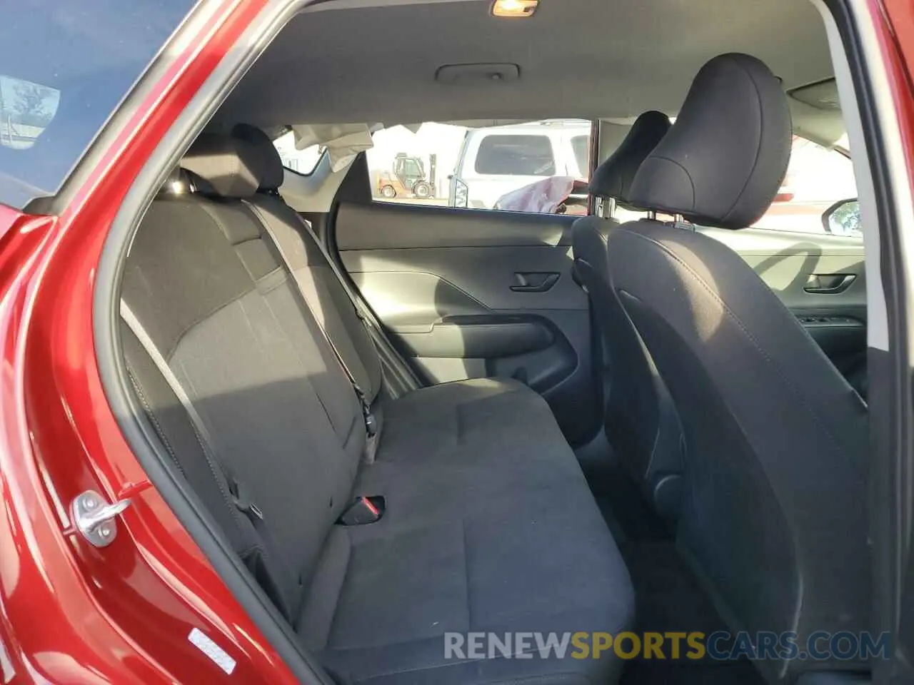 10 Photograph of a damaged car KM8HBCAB4RU055552 HYUNDAI KONA 2024