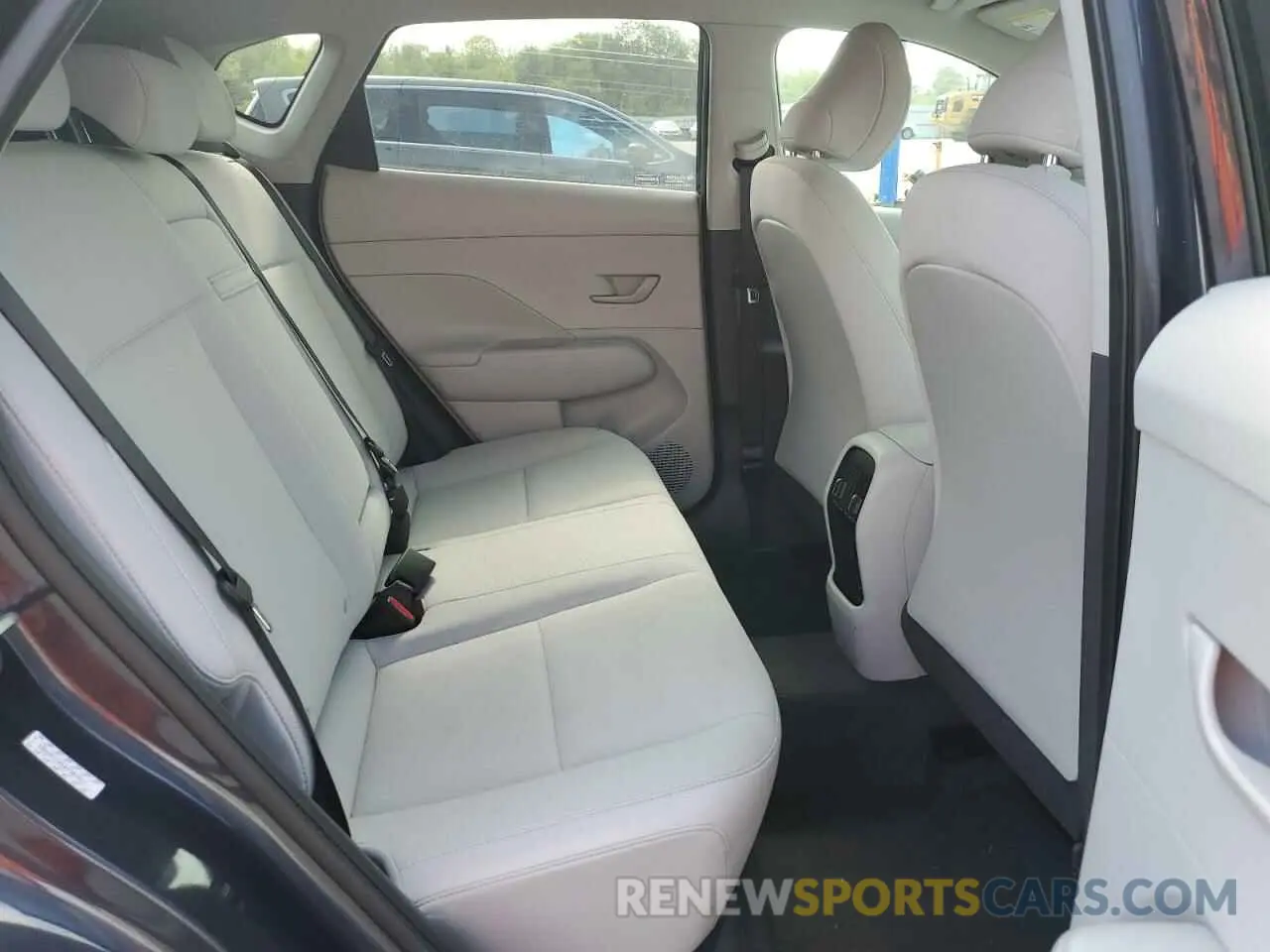 11 Photograph of a damaged car KM8HBCAB5RU165669 HYUNDAI KONA 2024