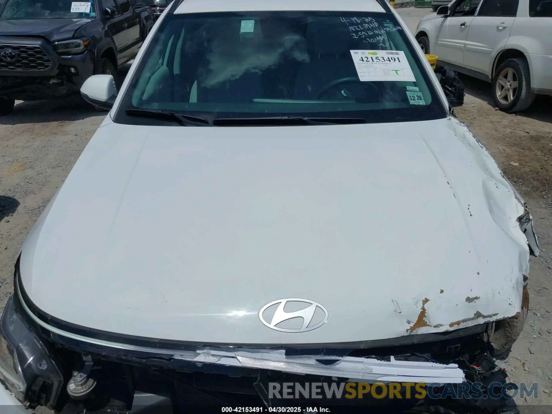 10 Фотография поврежденного автомобиля KM8HBCAB8RU074704 HYUNDAI KONA 2024