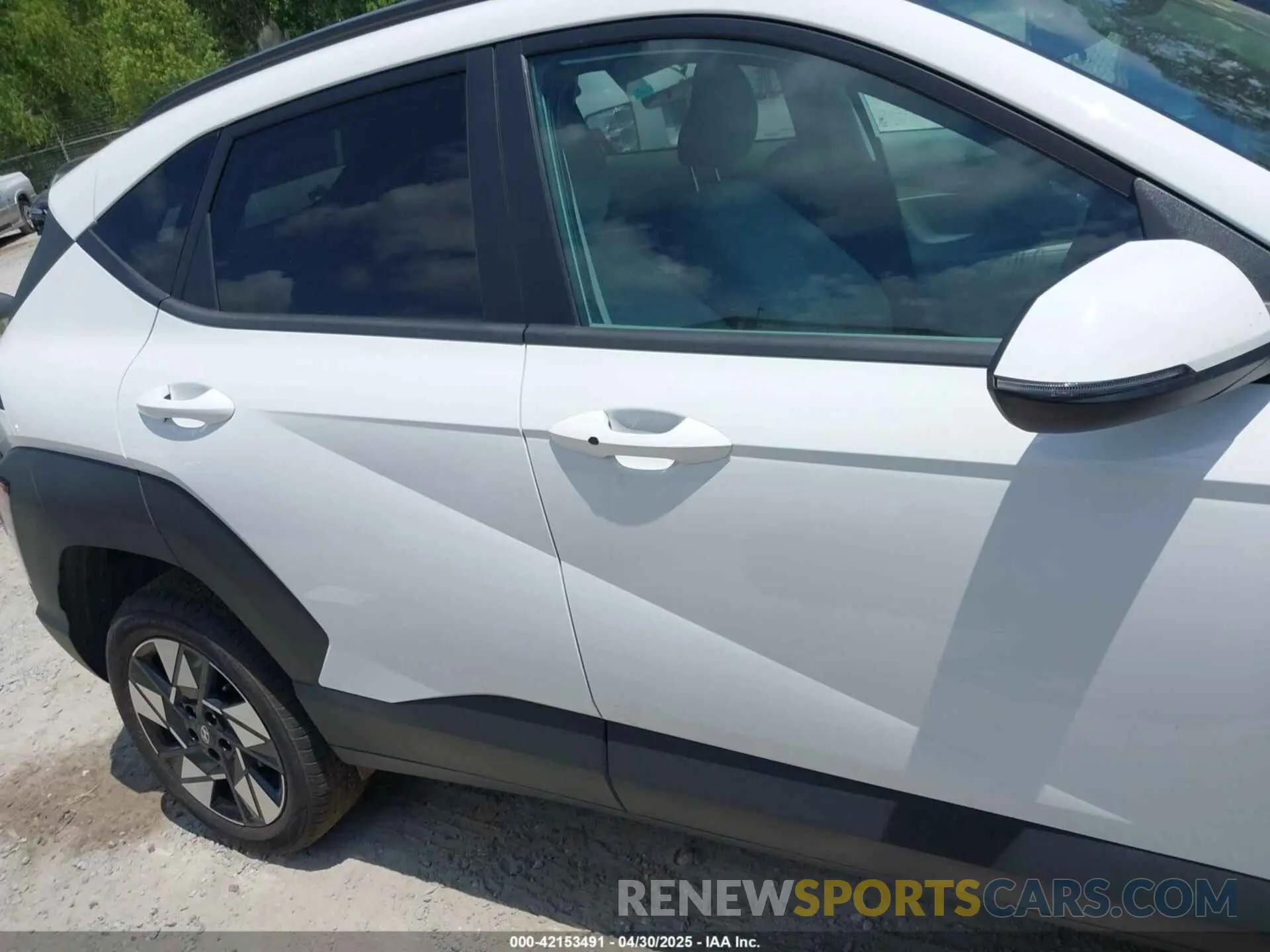 14 Фотография поврежденного автомобиля KM8HBCAB8RU074704 HYUNDAI KONA 2024