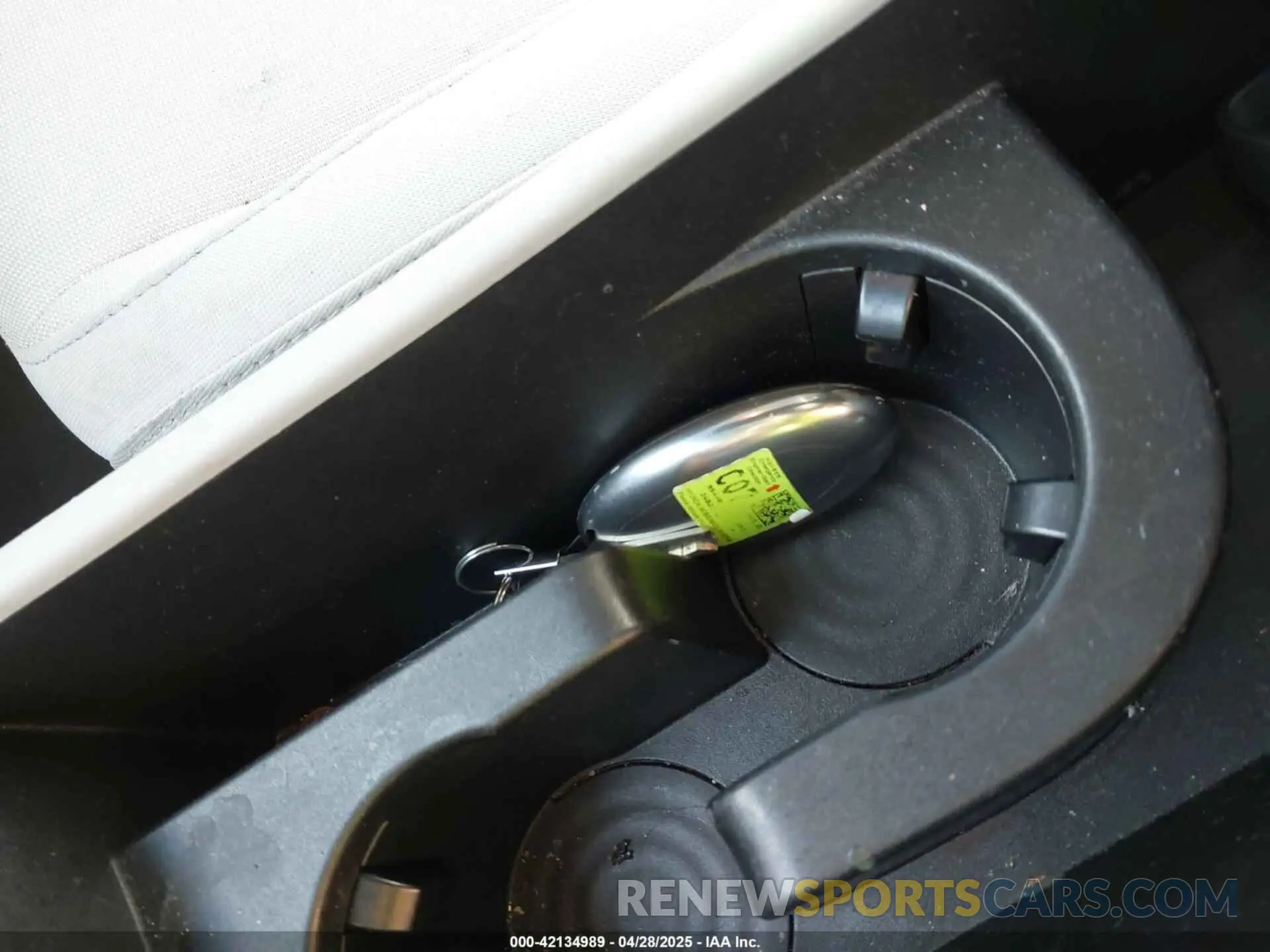 11 Photograph of a damaged car KM8HBCAB9RU138149 HYUNDAI KONA 2024
