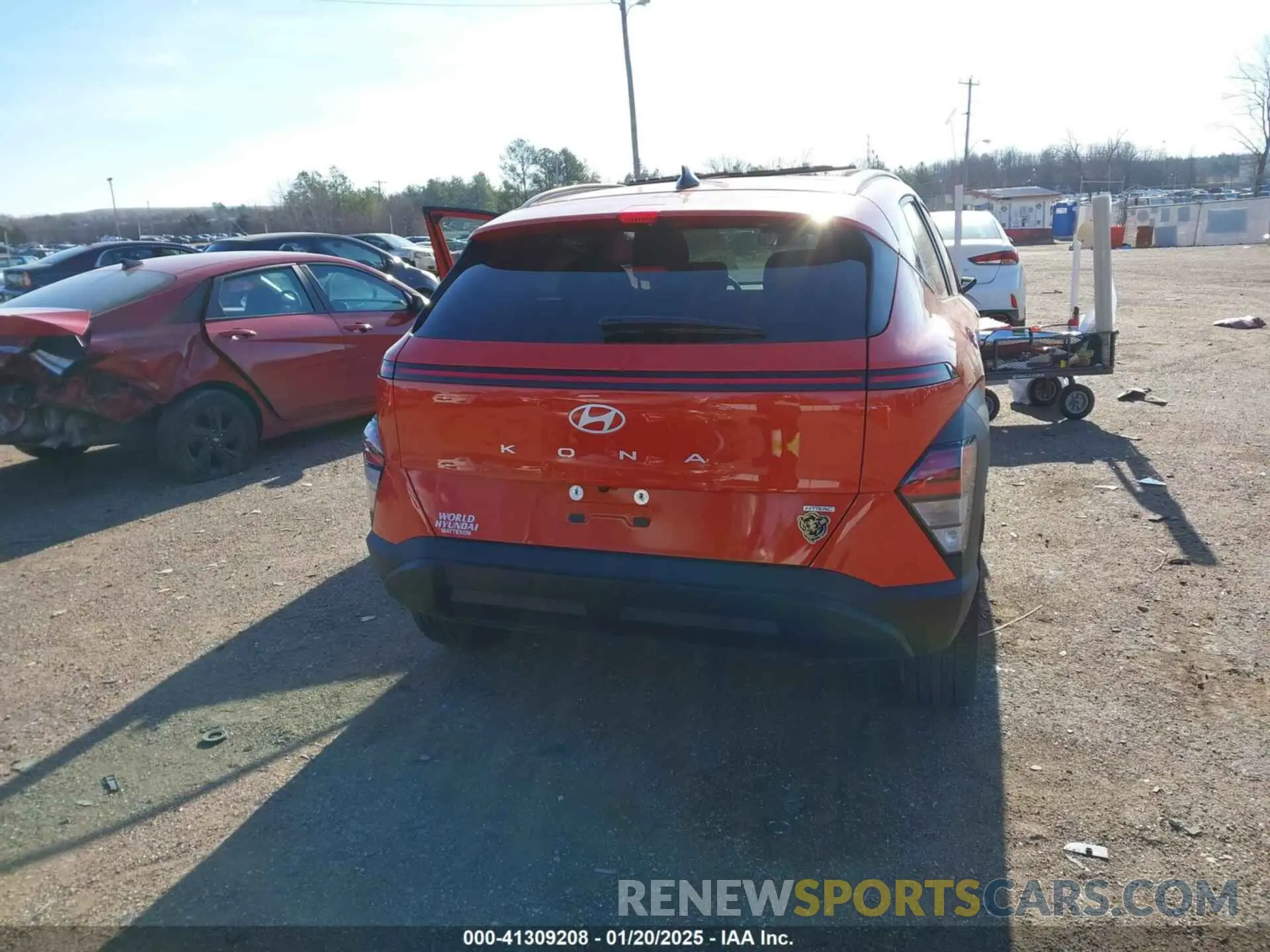 16 Photograph of a damaged car KM8HBCABXRU096414 HYUNDAI KONA 2024