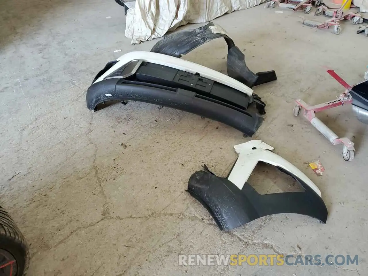 13 Photograph of a damaged car KM8HBCABXRU174898 HYUNDAI KONA 2024