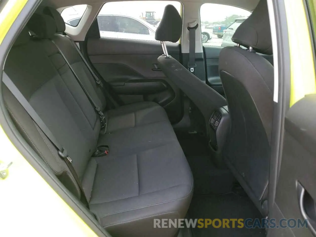 11 Фотография поврежденного автомобиля KM8HC3AB2RU056583 HYUNDAI KONA 2024