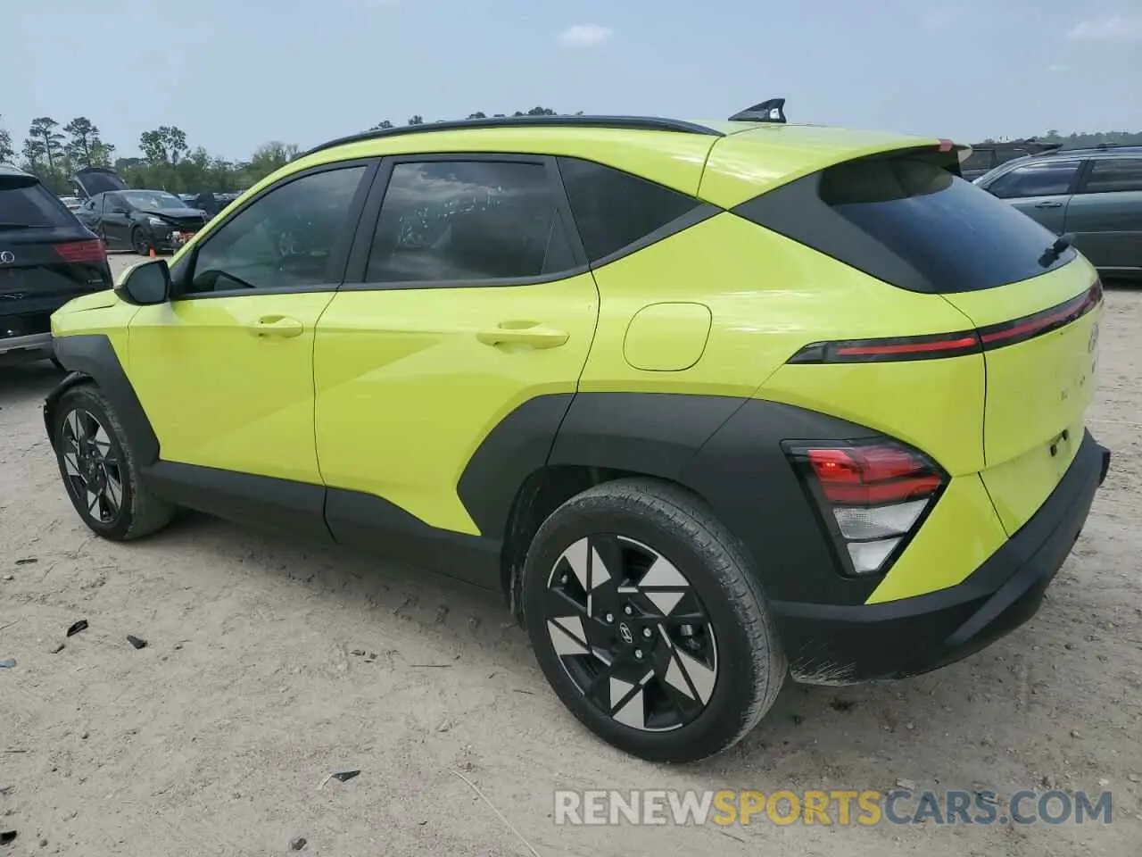 2 Фотография поврежденного автомобиля KM8HC3AB2RU056583 HYUNDAI KONA 2024