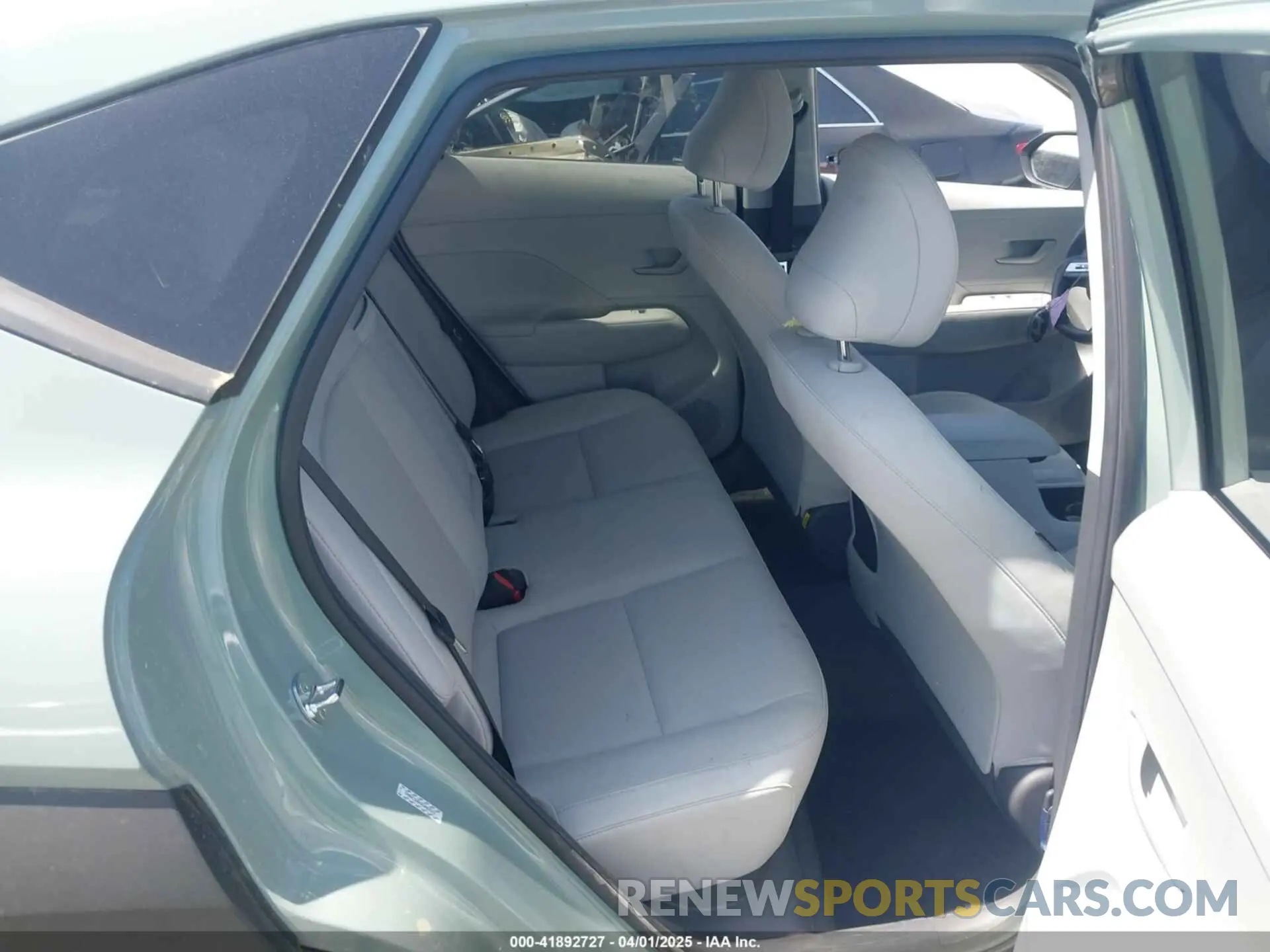 8 Фотография поврежденного автомобиля KM8HC3AB4RU082523 HYUNDAI KONA 2024