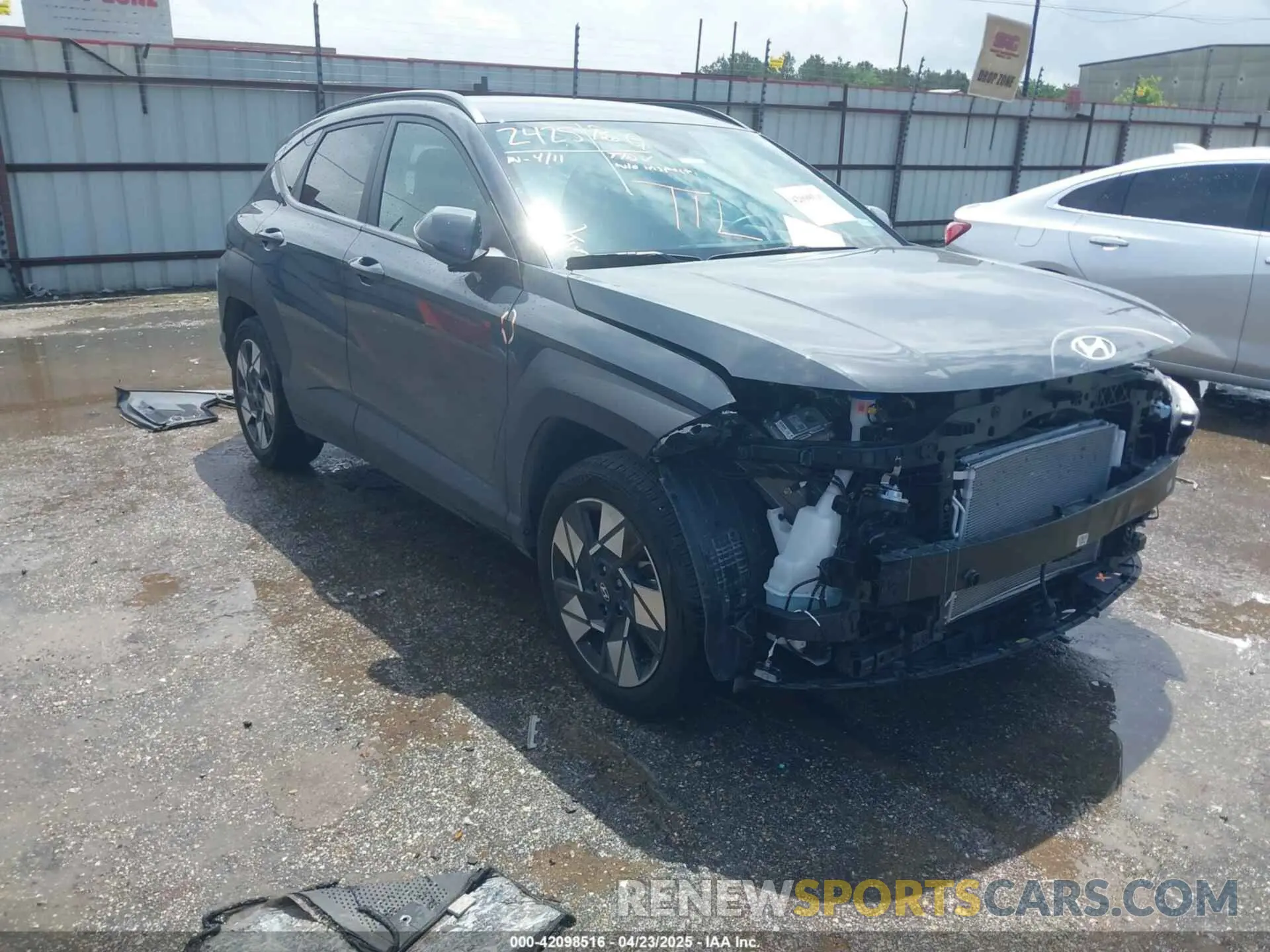 1 Фотография поврежденного автомобиля KM8HC3AB8RU122568 HYUNDAI KONA 2024