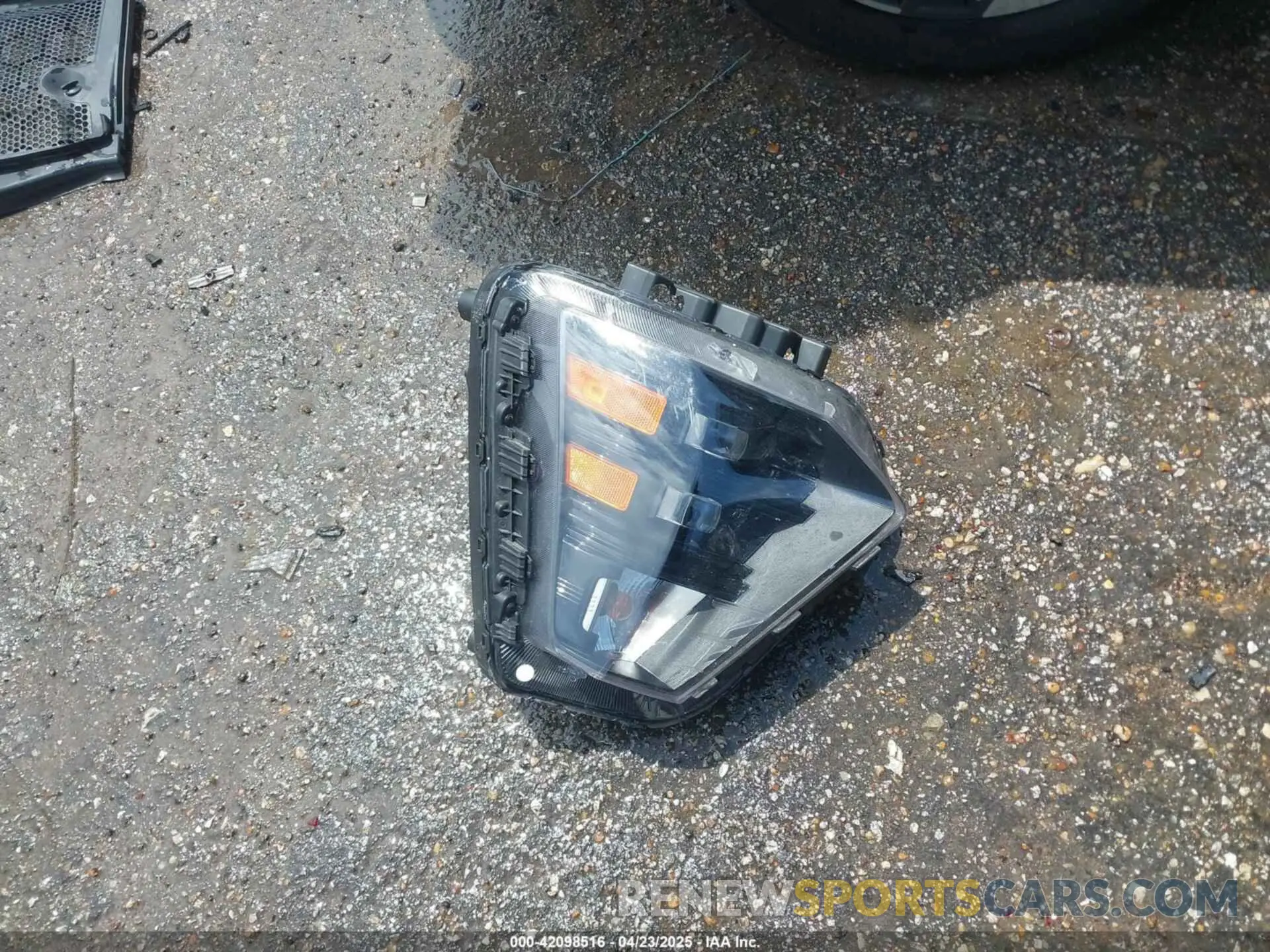 12 Фотография поврежденного автомобиля KM8HC3AB8RU122568 HYUNDAI KONA 2024