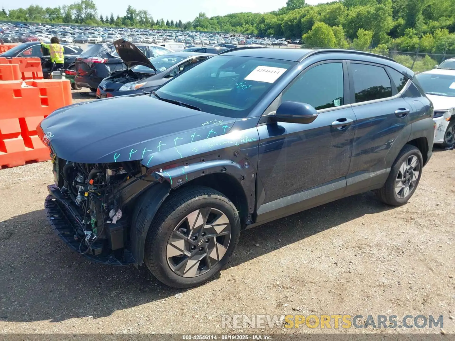 2 Фотография поврежденного автомобиля KM8HCCAB1RU060947 HYUNDAI KONA 2024