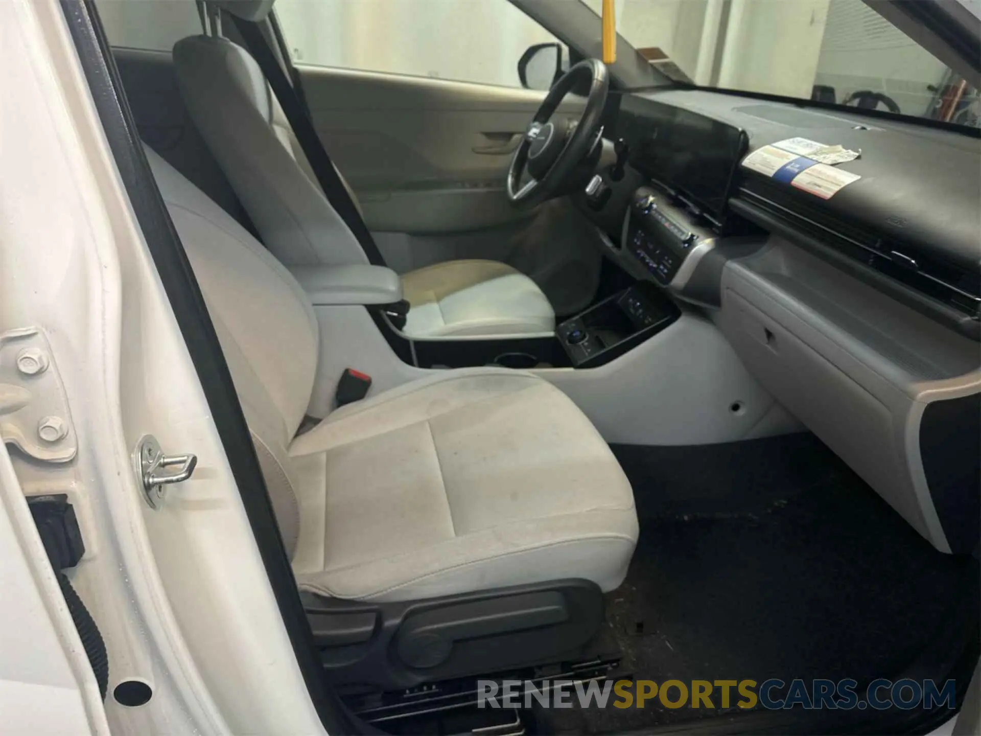 27 Photograph of a damaged car KM8HCCAB3RU047441 HYUNDAI KONA 2024