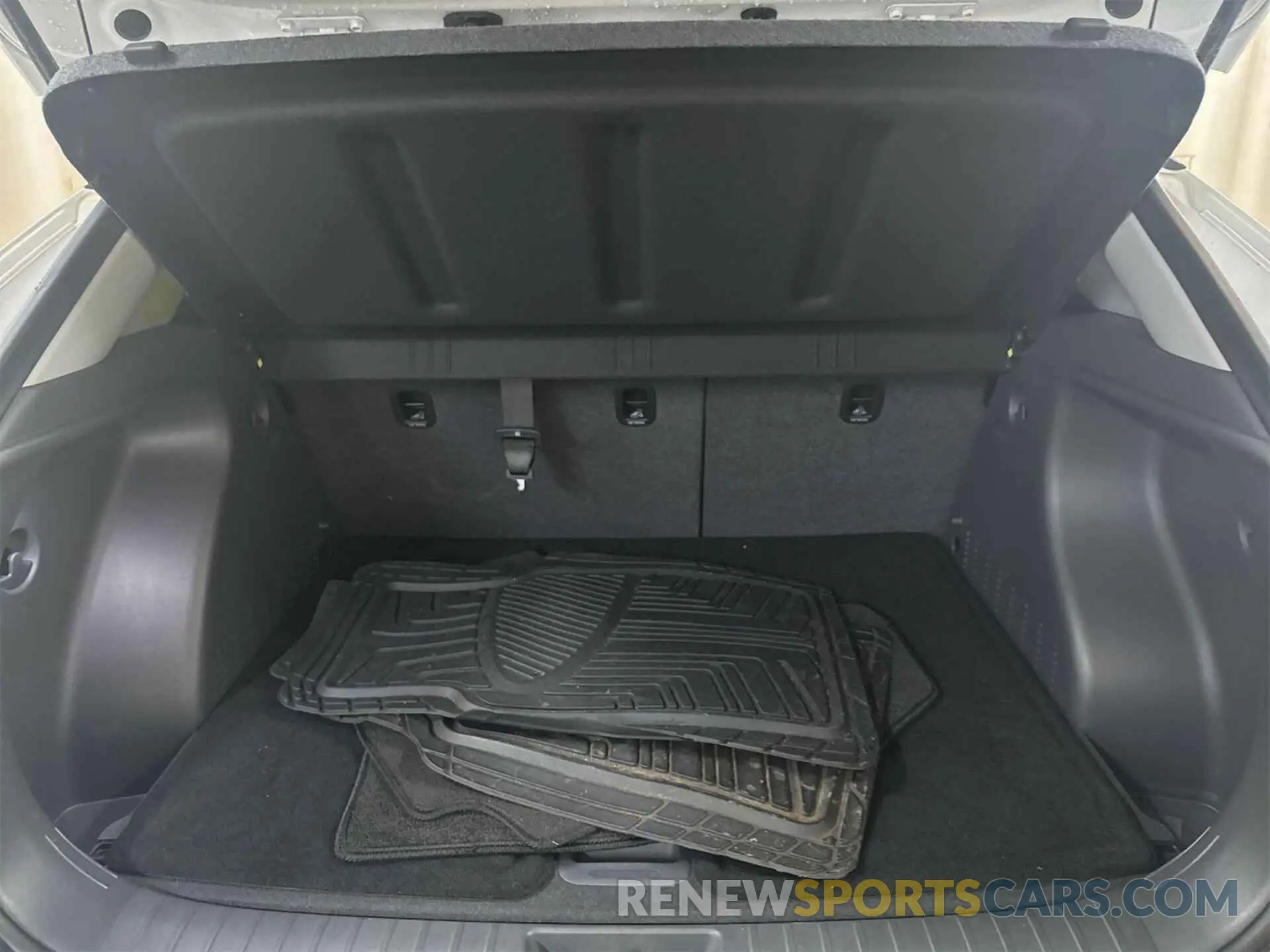 30 Photograph of a damaged car KM8HCCAB3RU047441 HYUNDAI KONA 2024