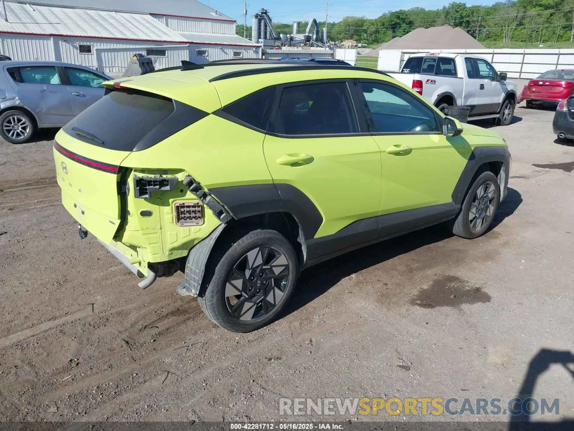 4 Фотография поврежденного автомобиля KM8HCCAB3RU050016 HYUNDAI KONA 2024