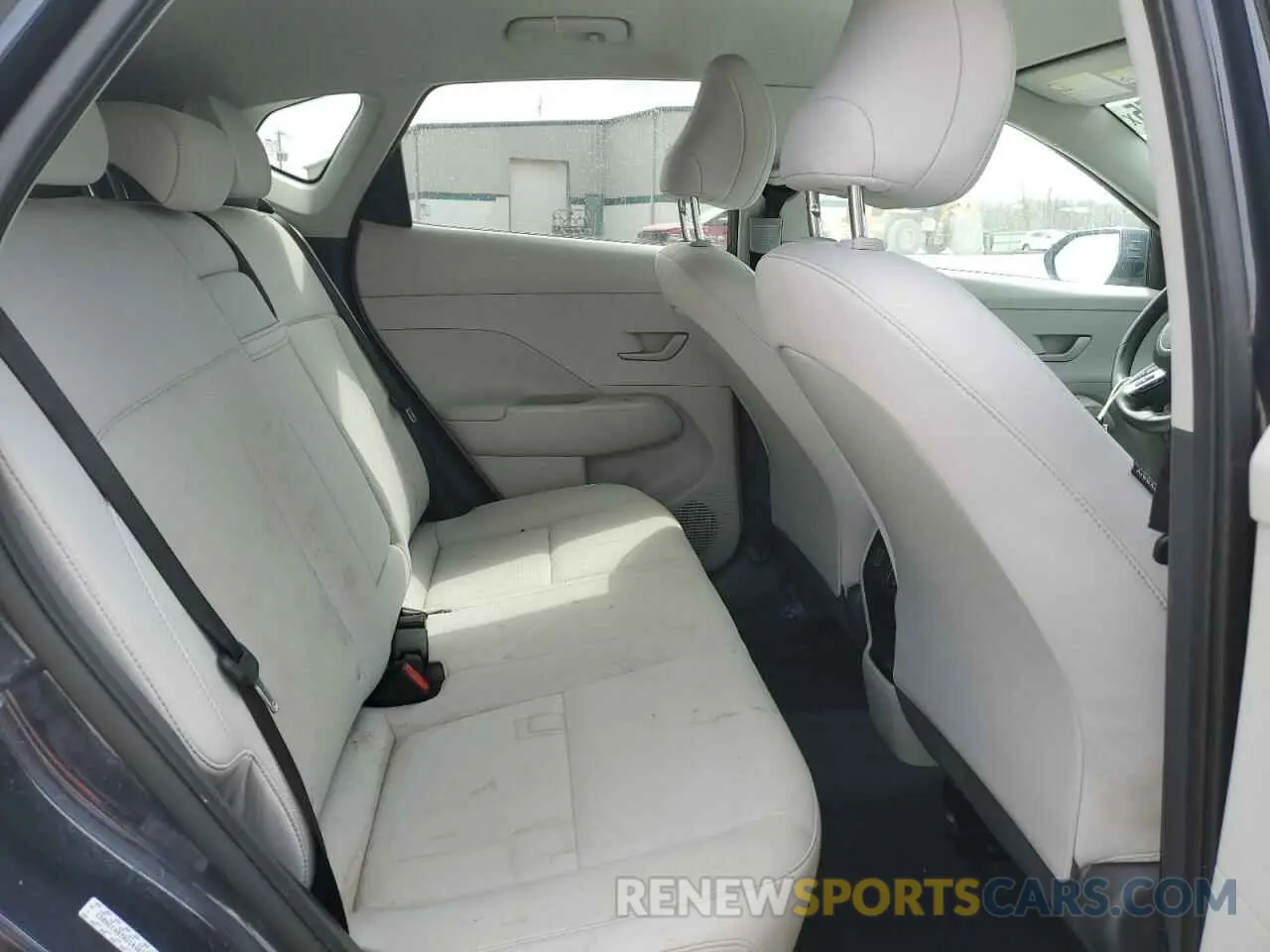 11 Фотография поврежденного автомобиля KM8HCCAB7RU104076 HYUNDAI KONA 2024
