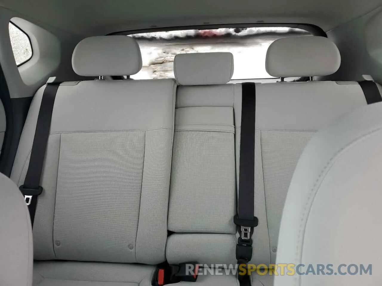 10 Photograph of a damaged car KM8HCCAB8RU109366 HYUNDAI KONA 2024
