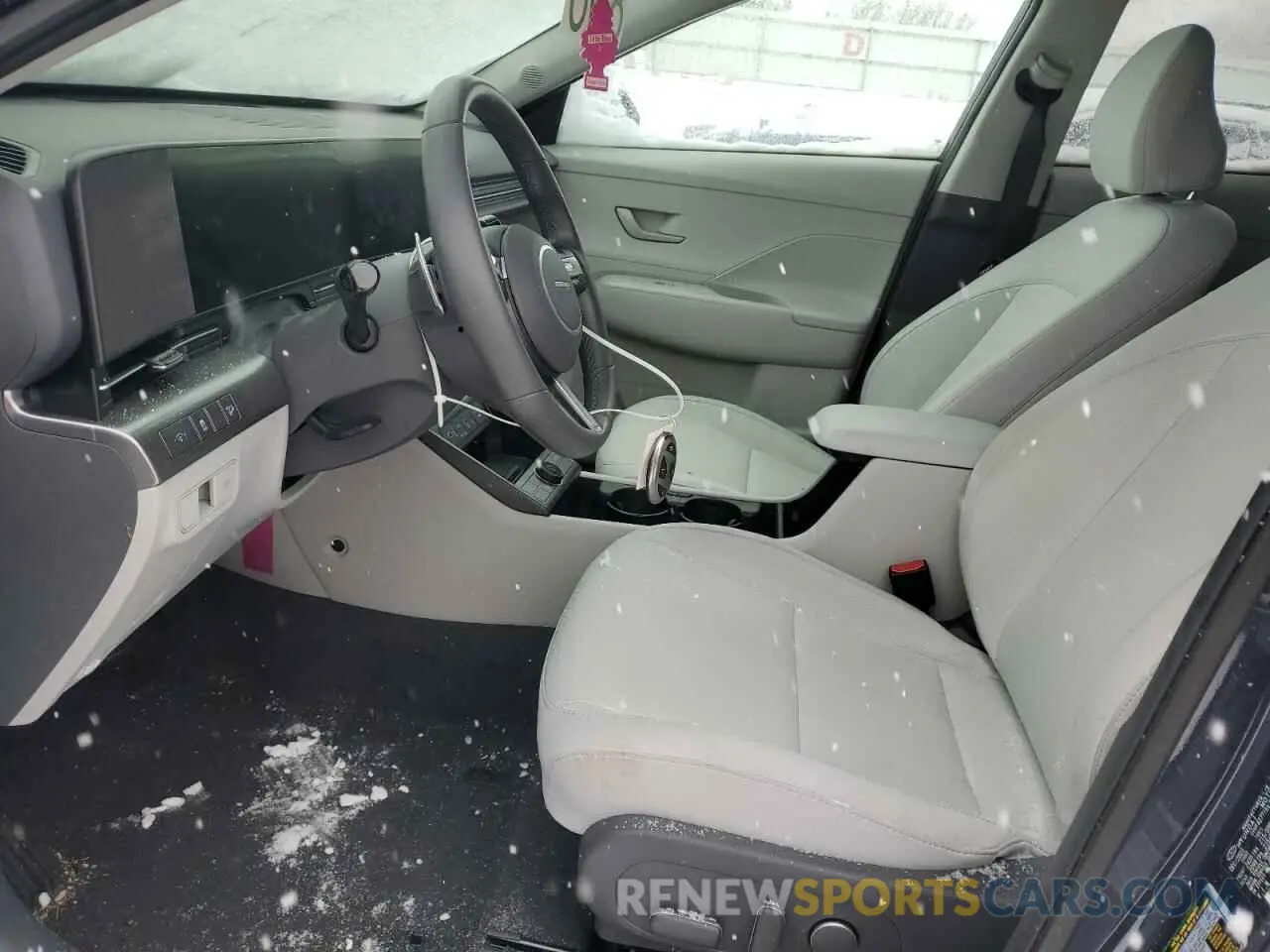 7 Photograph of a damaged car KM8HCCAB8RU109366 HYUNDAI KONA 2024
