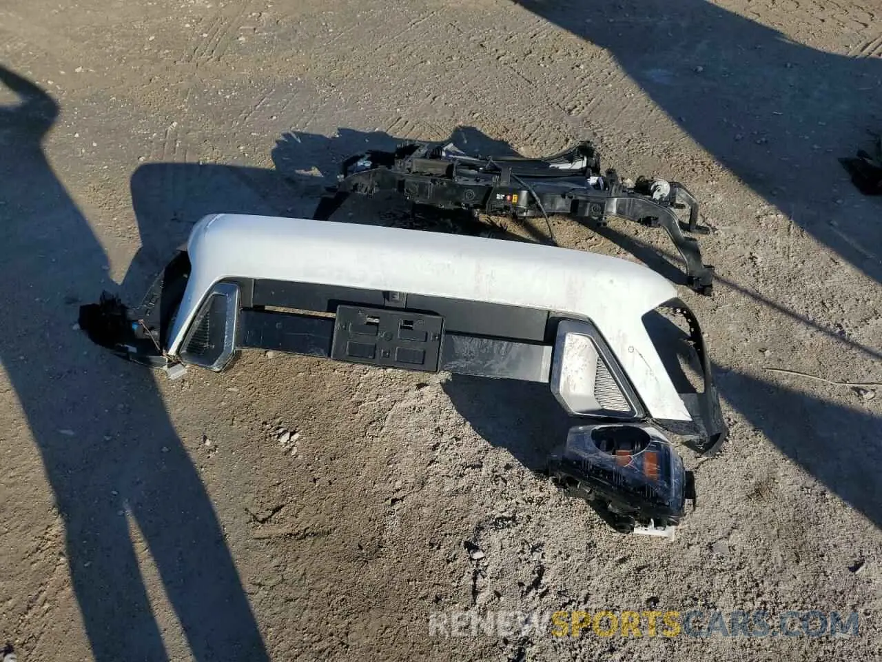 14 Фотография поврежденного автомобиля KM8HE3A30RU041860 HYUNDAI KONA 2024