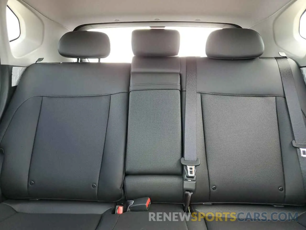10 Photograph of a damaged car KM8HE3A38RU122198 HYUNDAI KONA 2024