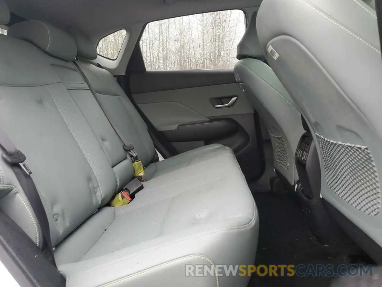 11 Photograph of a damaged car KM8HE3A68RU005800 HYUNDAI KONA 2024