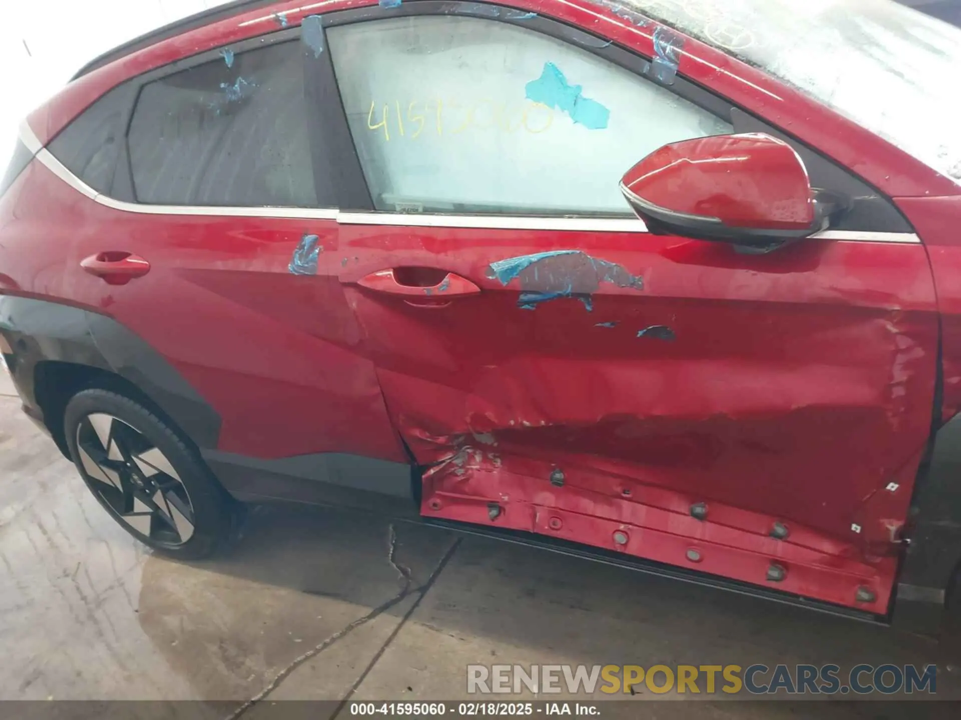 12 Фотография поврежденного автомобиля KM8HECA39RU167604 HYUNDAI KONA 2024