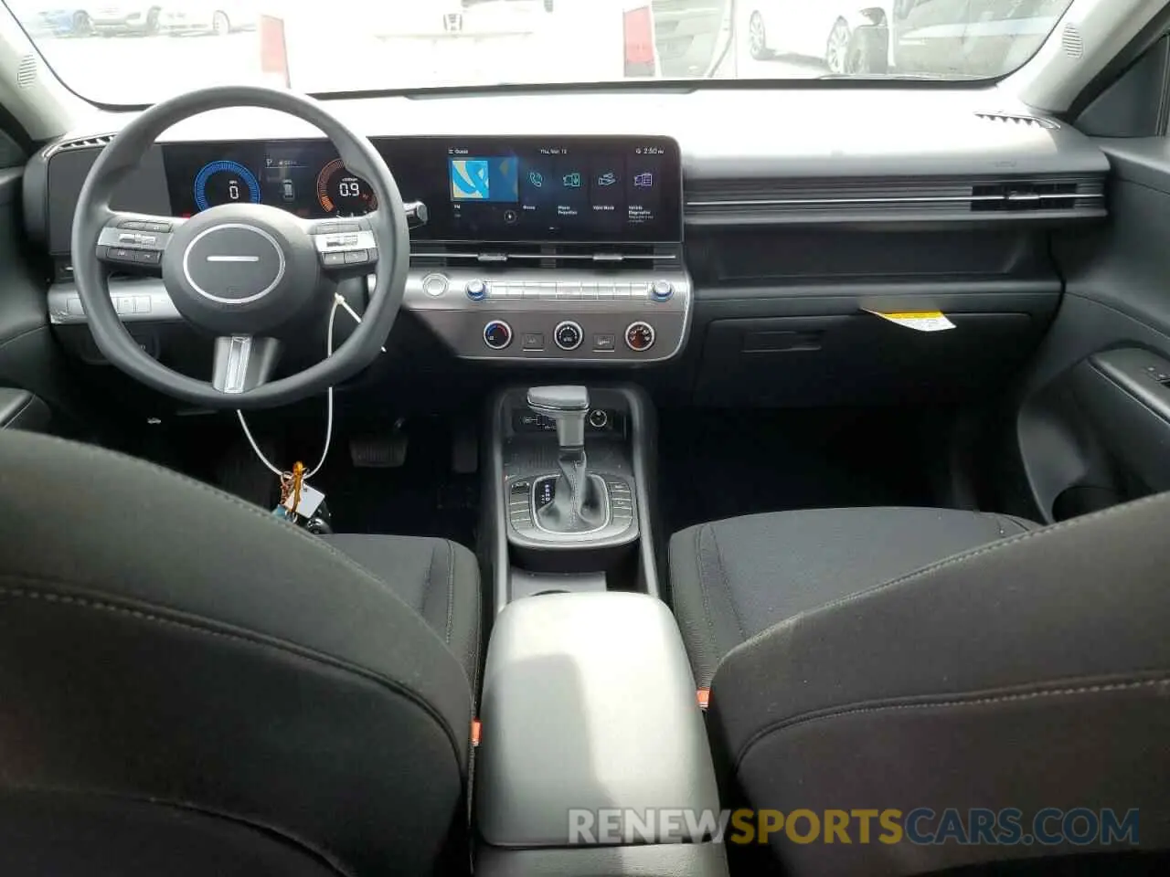 8 Фотография поврежденного автомобиля KM8HA3AB2SU230986 HYUNDAI KONA 2025