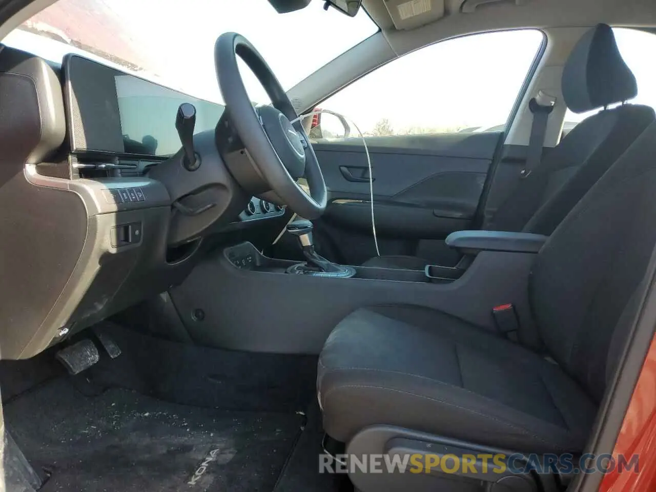 7 Фотография поврежденного автомобиля KM8HA3AB9SU212453 HYUNDAI KONA 2025