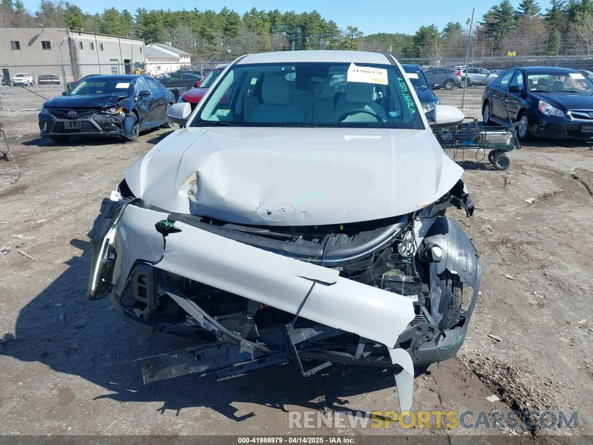 13 Фотография поврежденного автомобиля KM8HACAB4SU223537 HYUNDAI KONA 2025