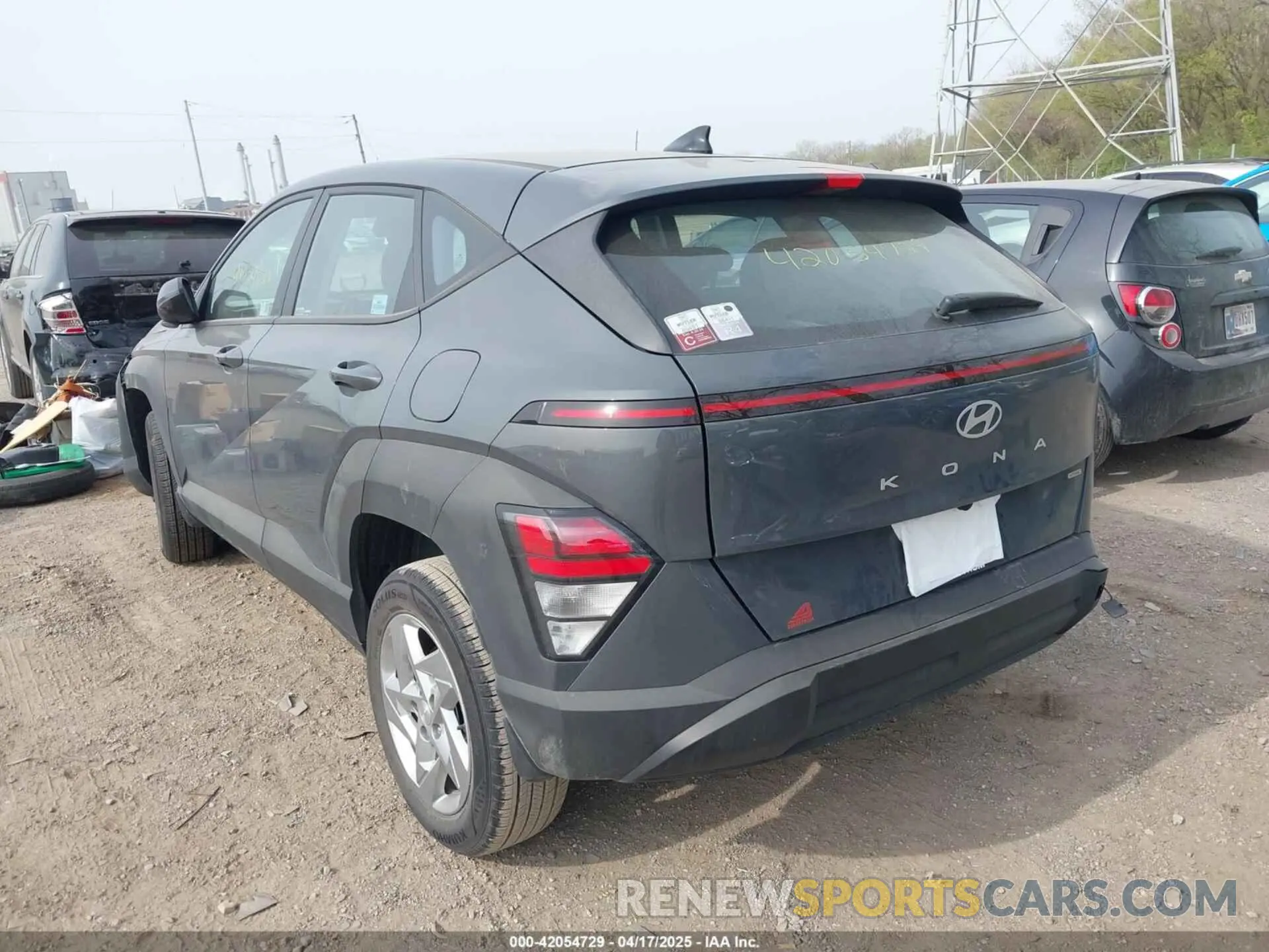 3 Photograph of a damaged car KM8HACAB8SU215831 HYUNDAI KONA 2025