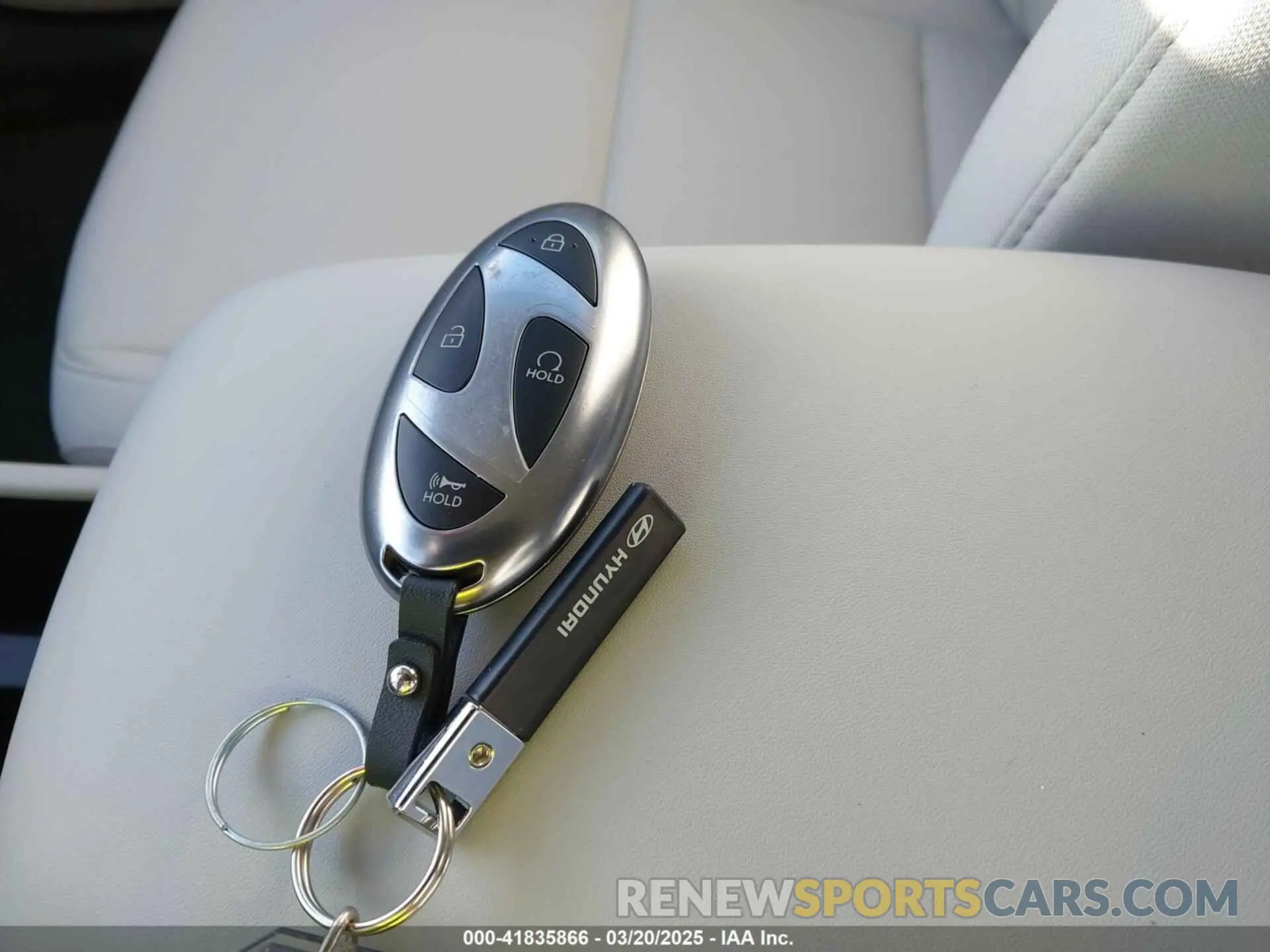 11 Photograph of a damaged car KM8HB3AB1SU215294 HYUNDAI KONA 2025