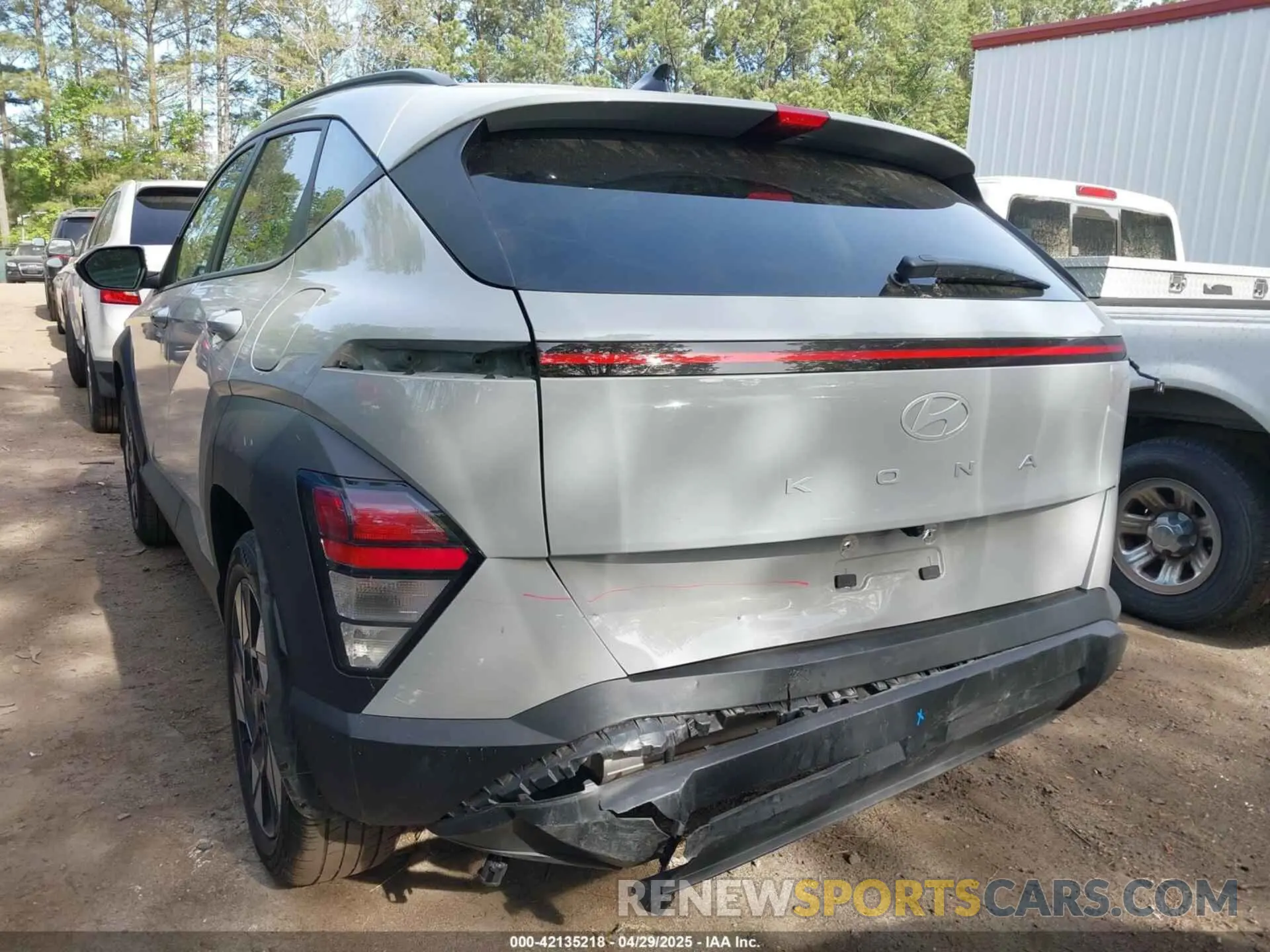 6 Фотография поврежденного автомобиля KM8HB3AB3SU215152 HYUNDAI KONA 2025